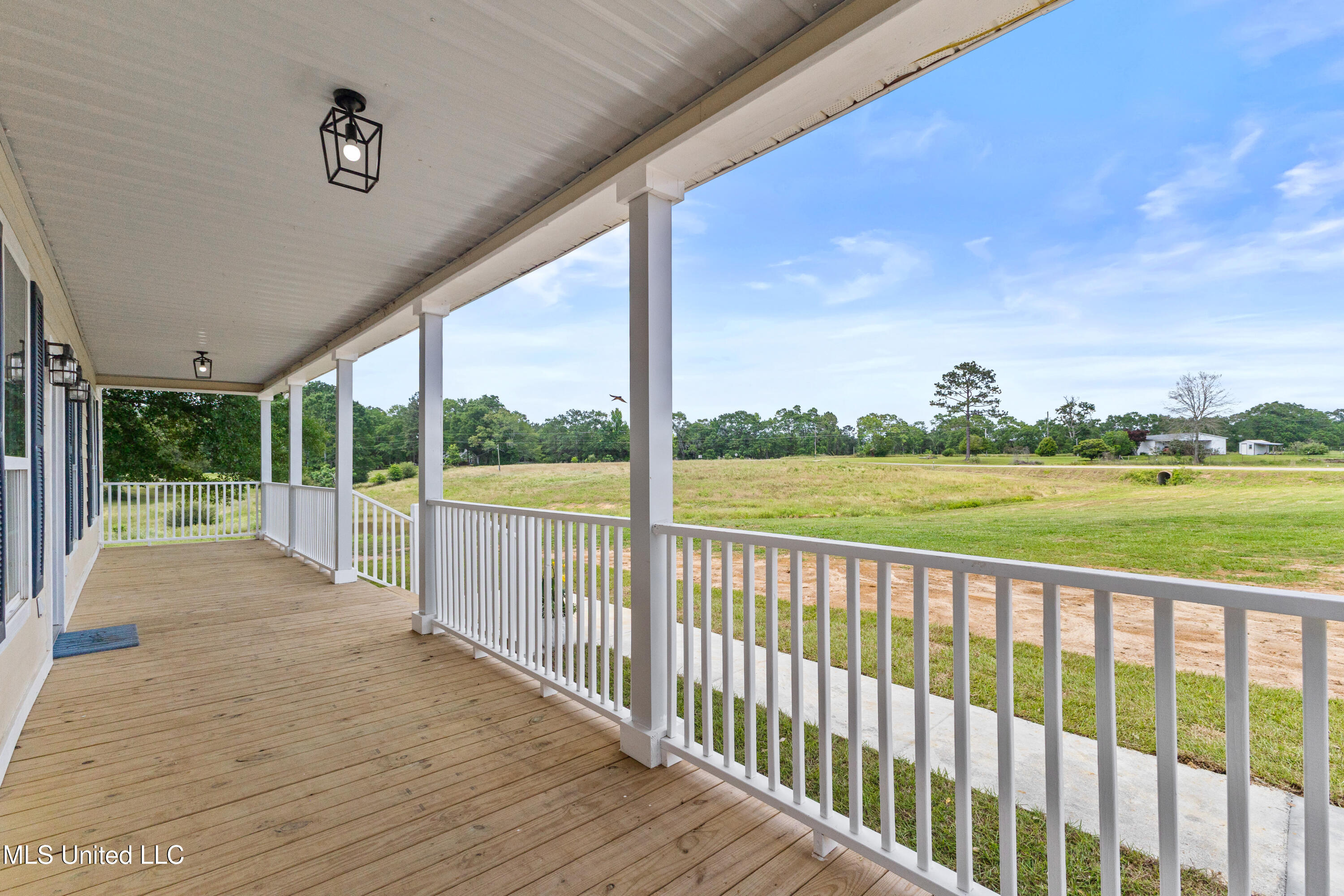 595 Delk Road, Moselle, Mississippi image 6