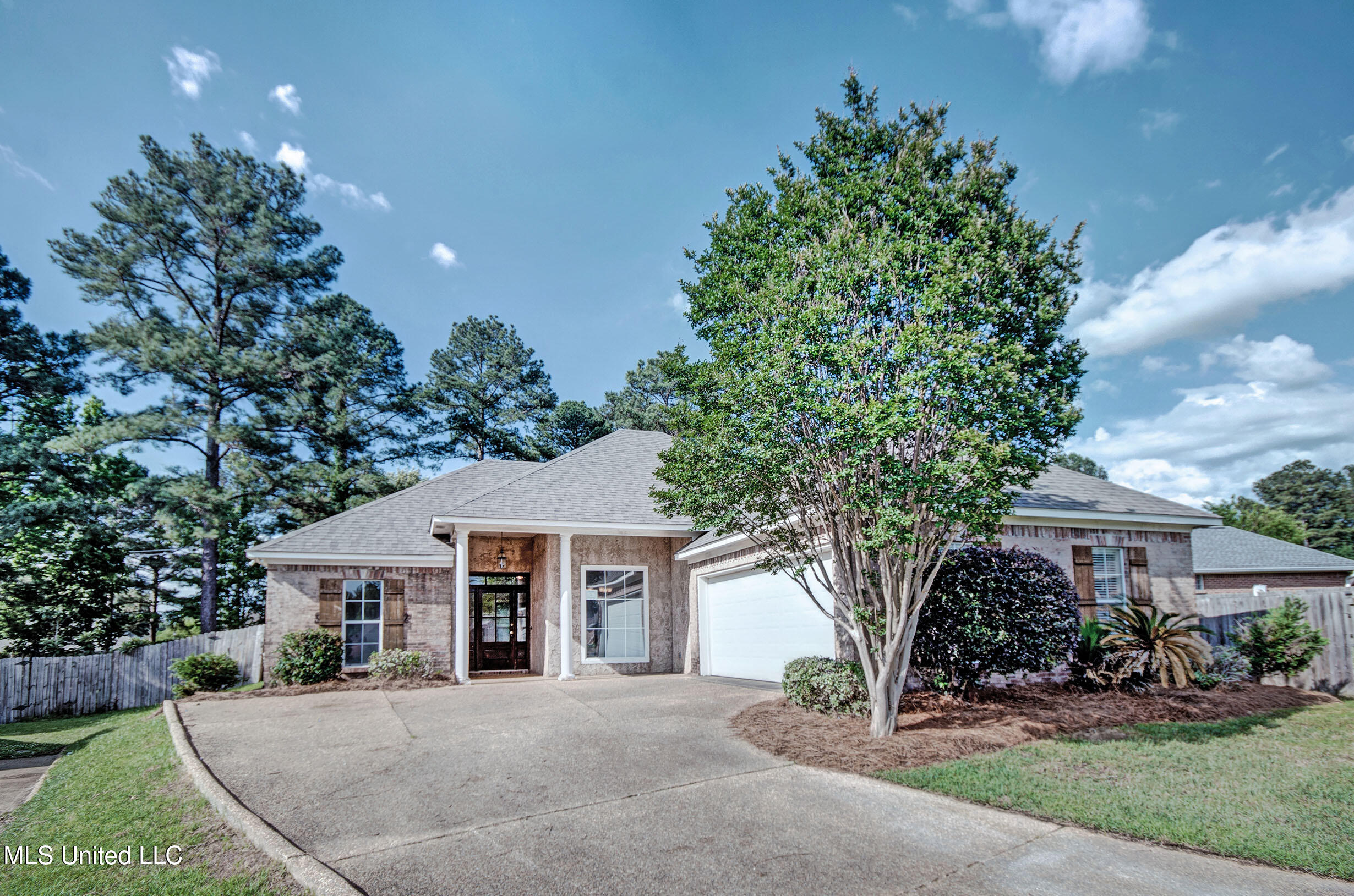 508 Jasmine Court, Brandon, Mississippi image 2