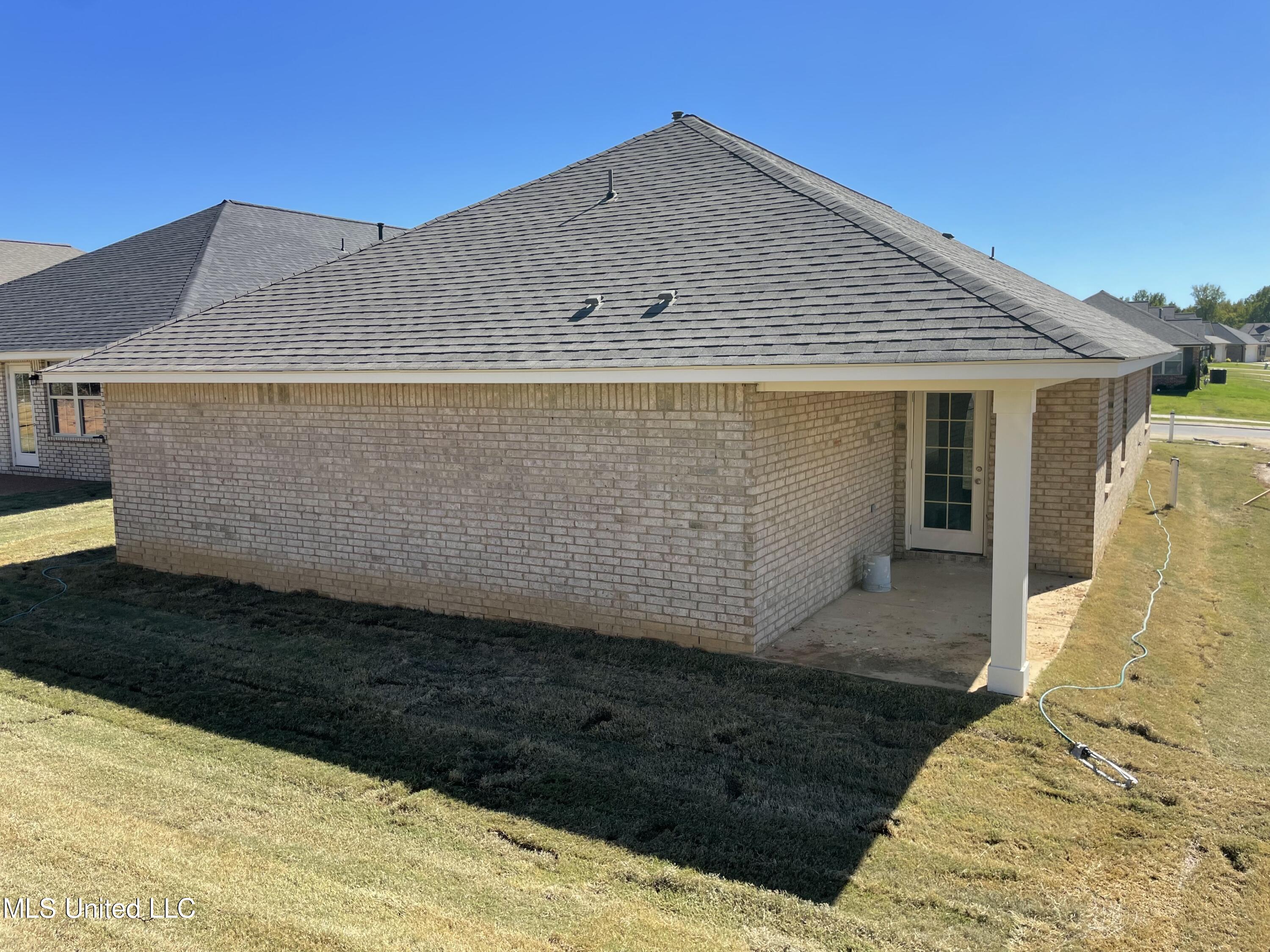 1652 Cambria Drive, Southaven, Mississippi image 13