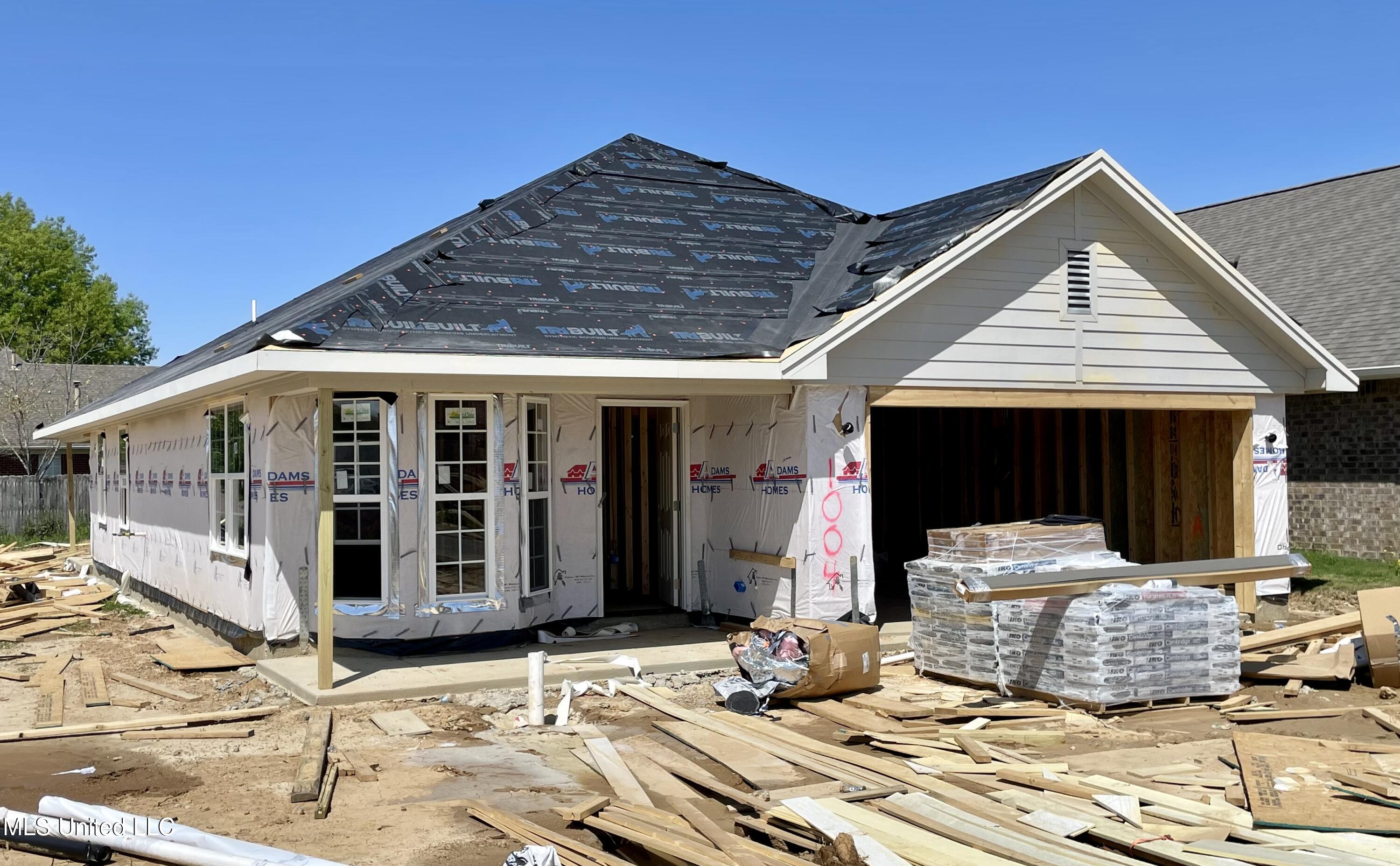 1652 Cambria Drive, Southaven, Mississippi image 2