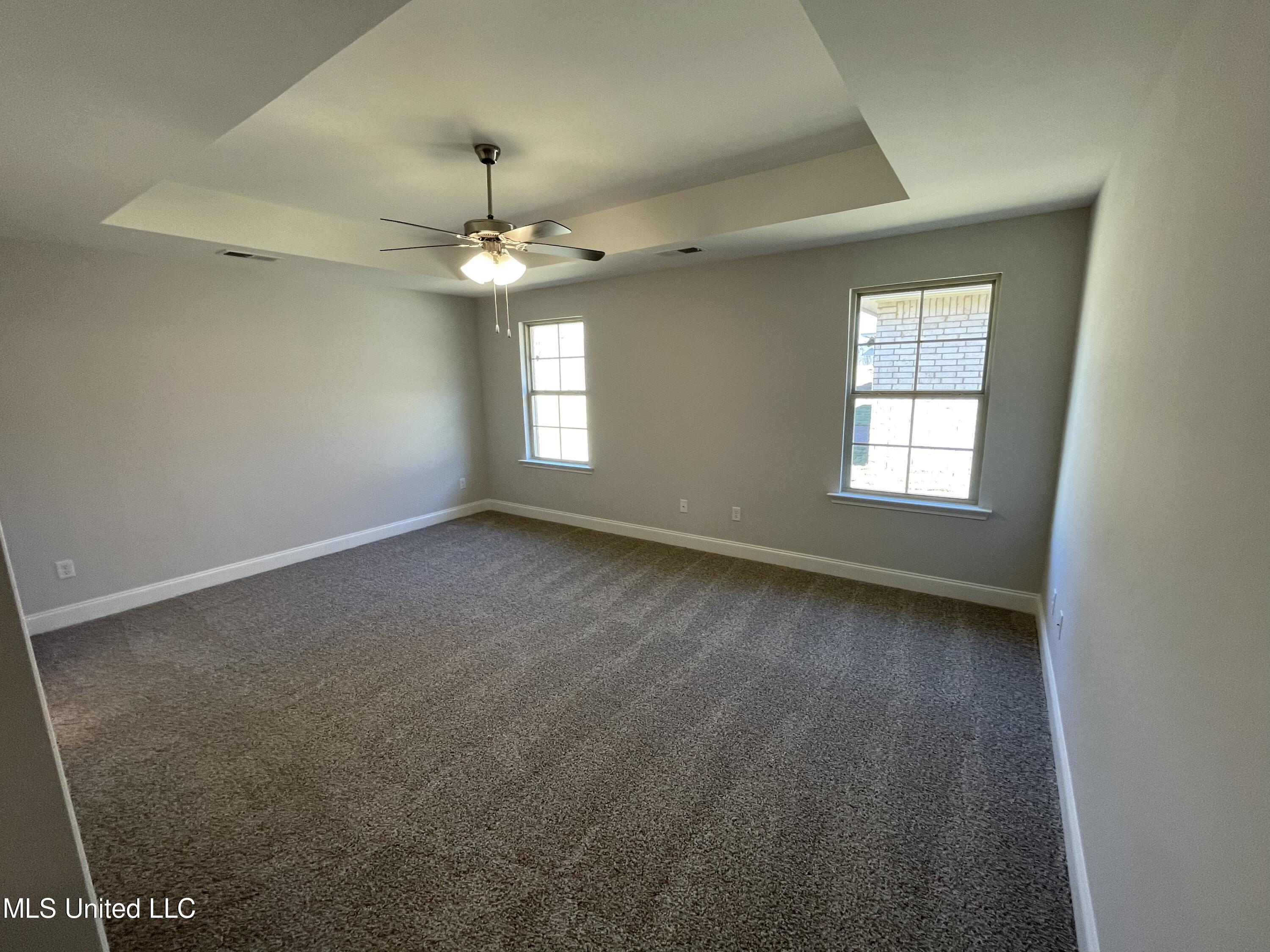 1652 Cambria Drive, Southaven, Mississippi image 7
