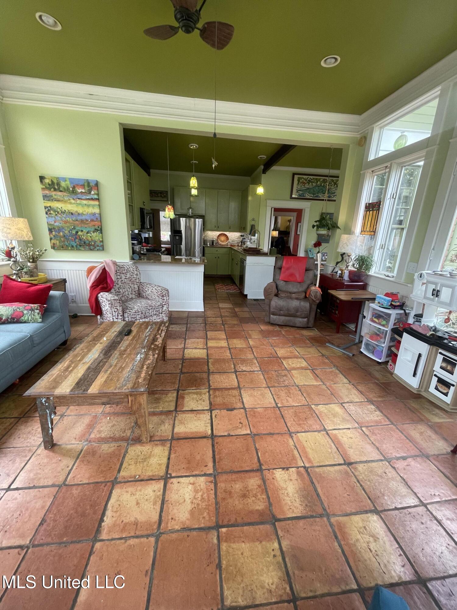 800 Gillespie Street, Jackson, Mississippi image 11