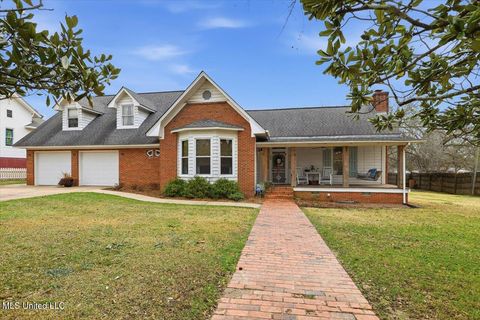 Homes For Sale - 38 Church Street<br/> Scott County, Lake, MS 39092