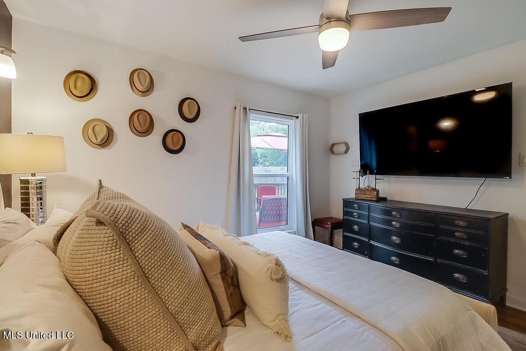 504 Forest Hill Drive, Ocean Springs, Mississippi image 26