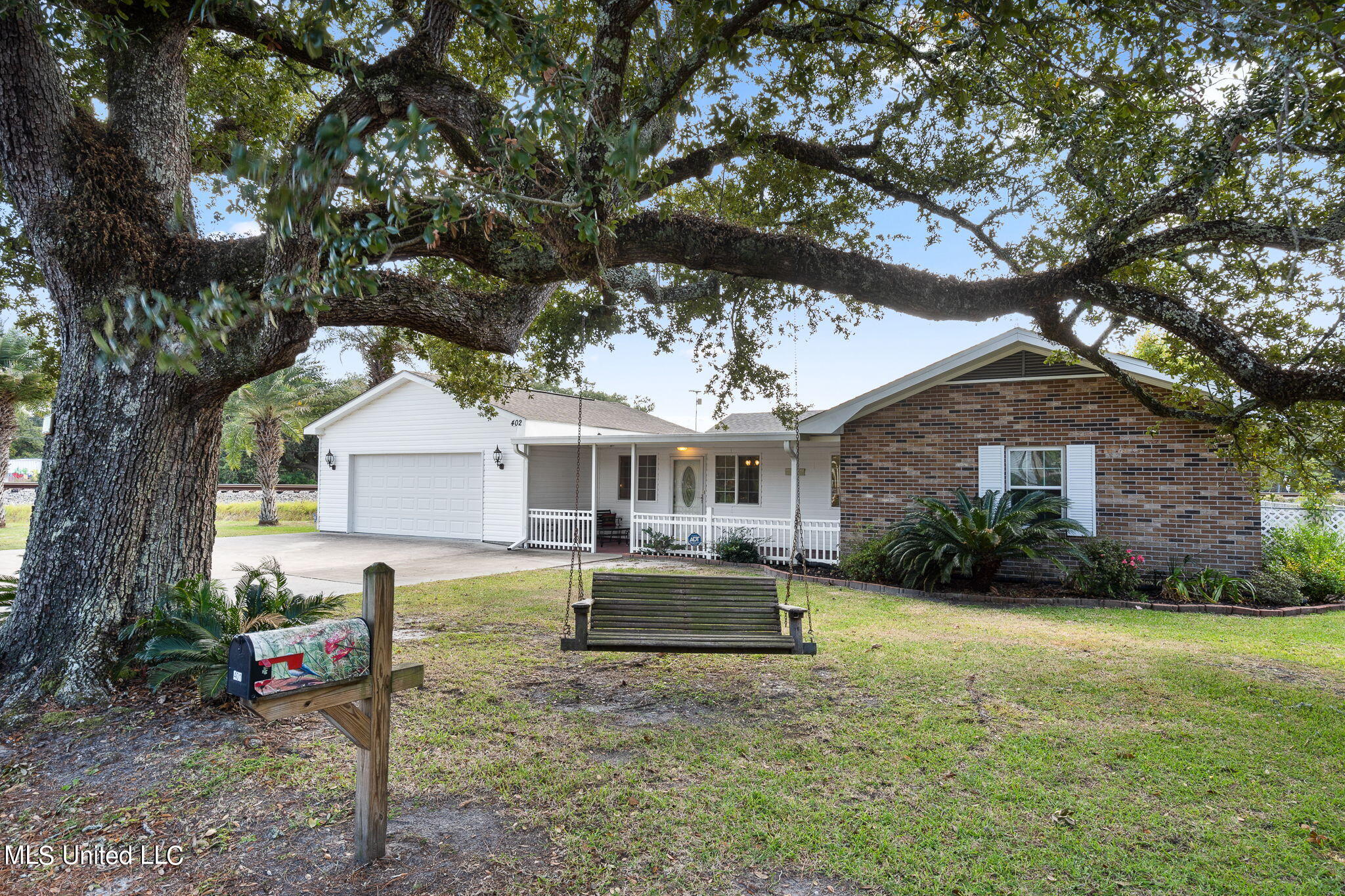 402 Citizen Street, Bay Saint Louis, Mississippi image 2