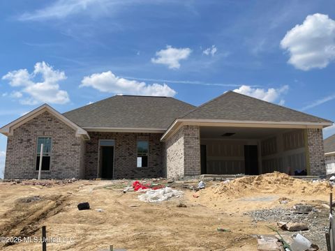 Homes For Sale - 155 Madisonville Drive<br/> Canton, MS 39046