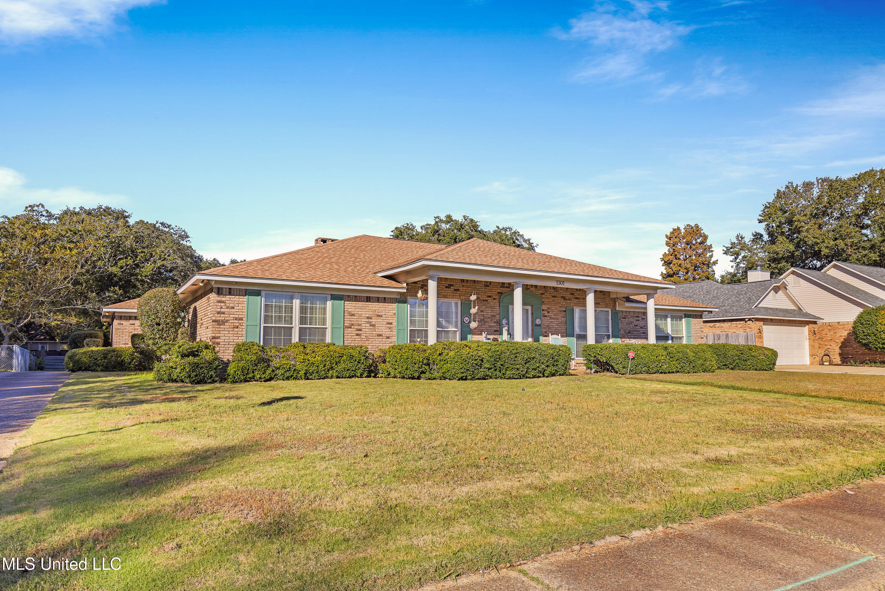 1301 Heidenheim Street, Pascagoula, Mississippi image 3