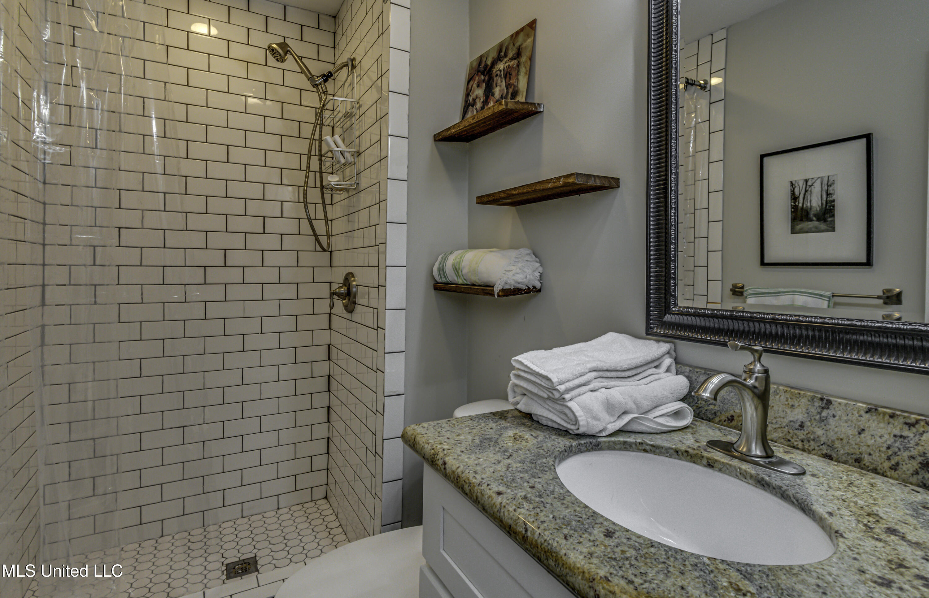 Jackson, Mississippi 39211, United States, 3 Bedrooms Bedrooms, ,3 BathroomsBathrooms,Residential,Active,248575