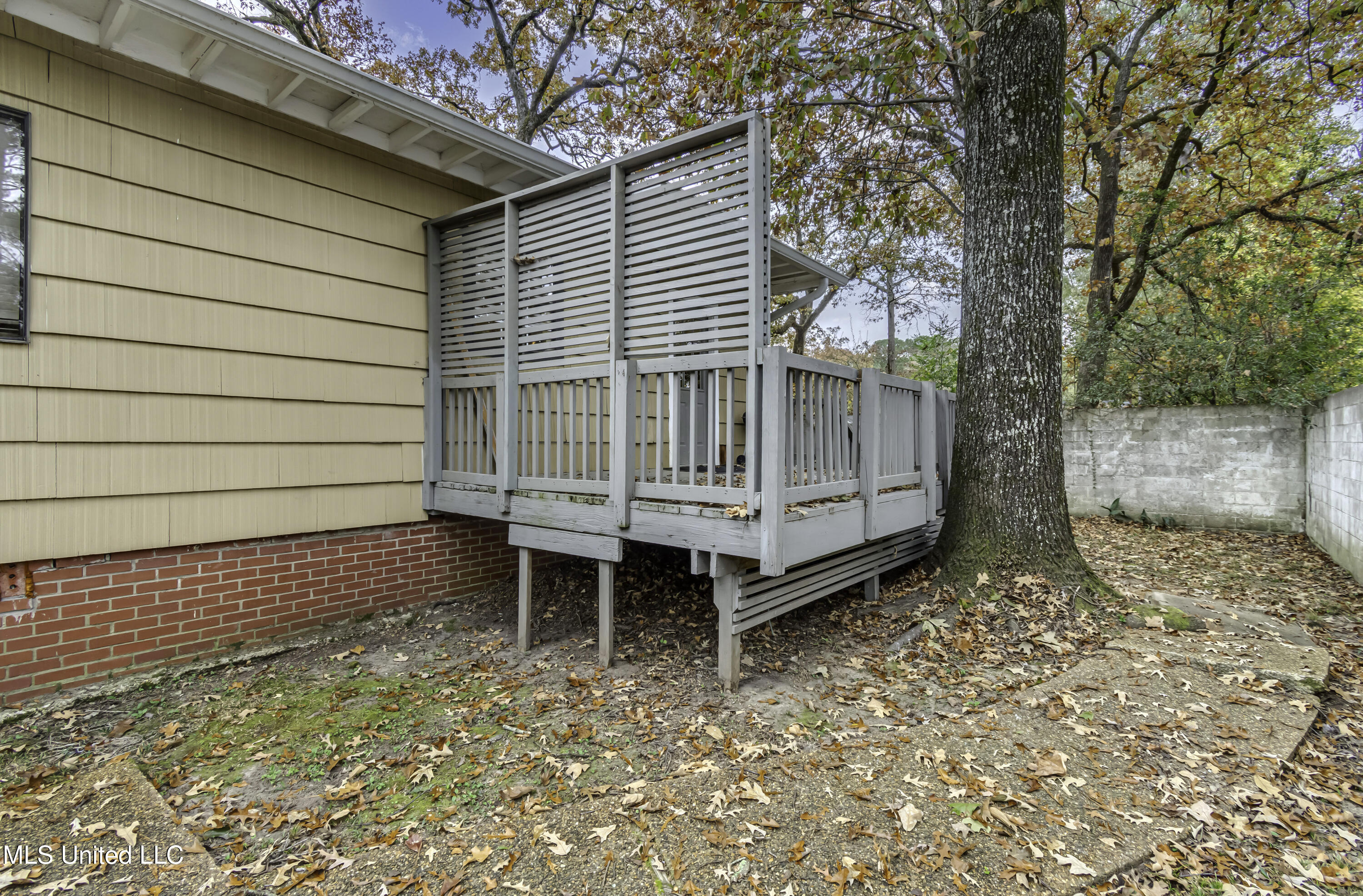 Jackson, Mississippi 39211, United States, 3 Bedrooms Bedrooms, ,3 BathroomsBathrooms,Residential,Active,248575