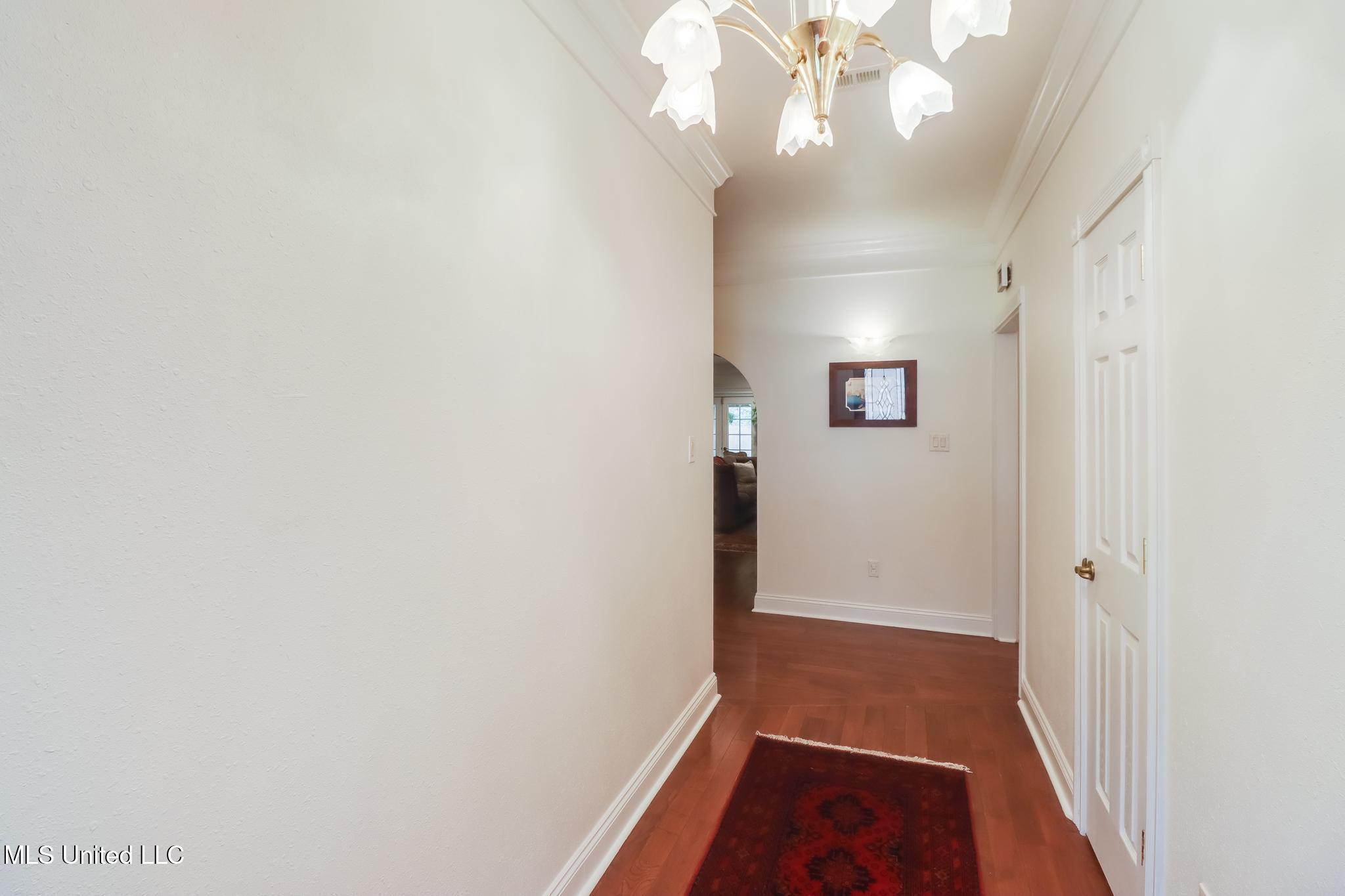 462 Channel Mark Drive, Biloxi, Mississippi image 4