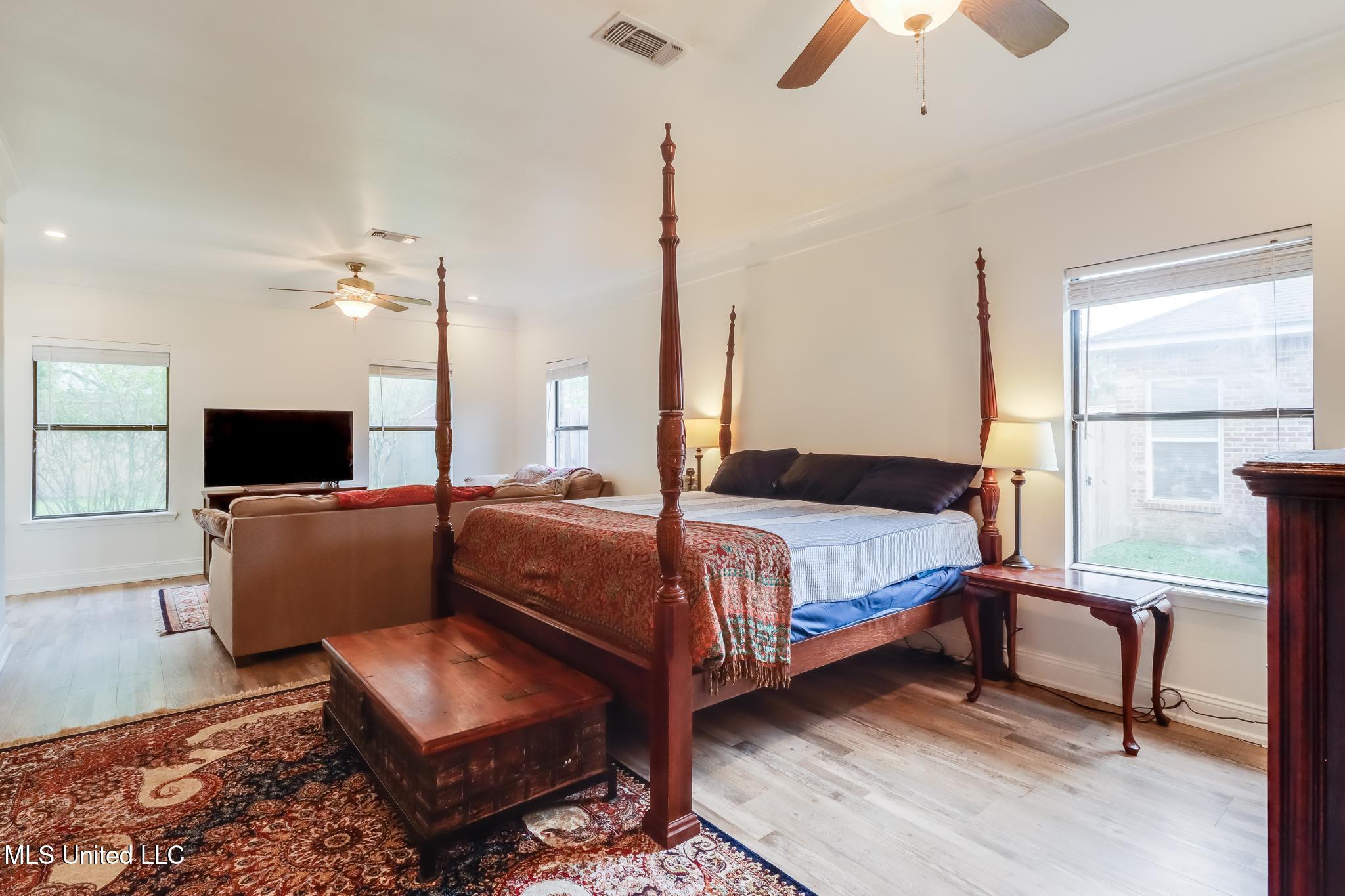 462 Channel Mark Drive, Biloxi, Mississippi image 11
