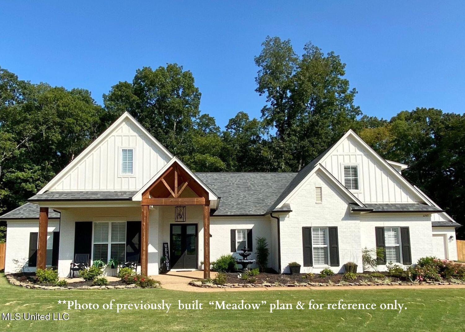 2326 May Boulevard, Southaven, Mississippi image 1