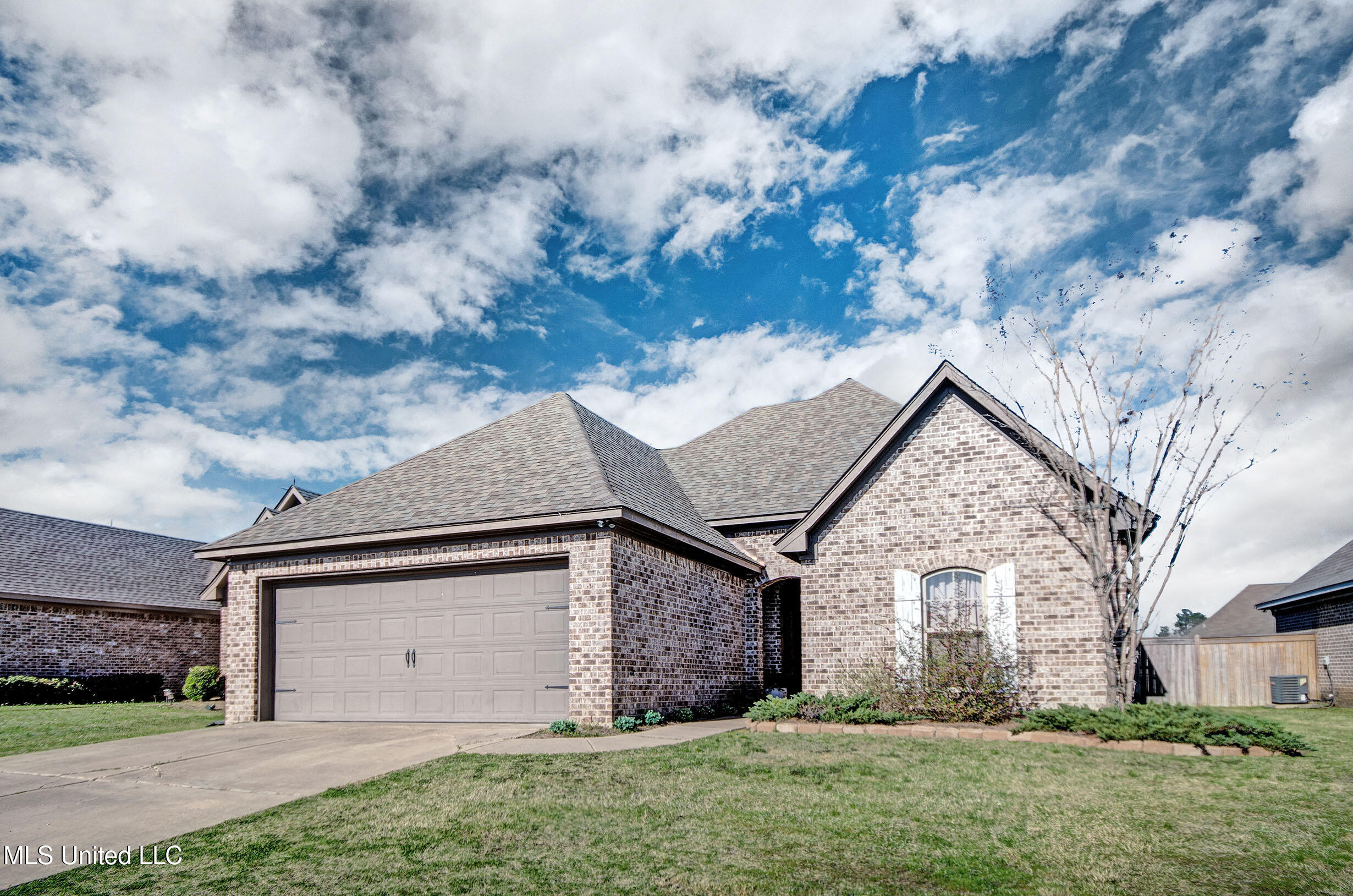 451 Greenfield Ridge Circle Circle, Brandon, Mississippi image 1