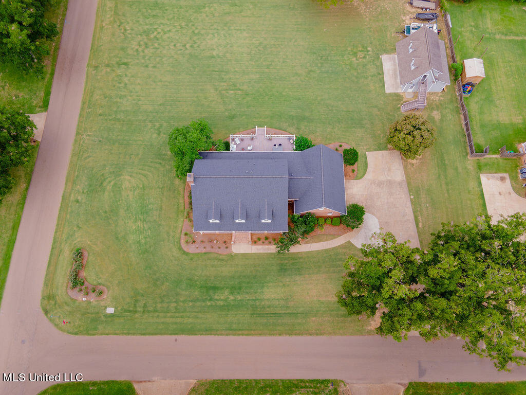 105 Third Street, Flora, Mississippi image 18