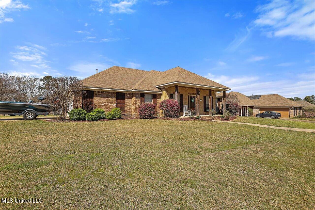 107 Britton Circle, Flowood, Mississippi image 2