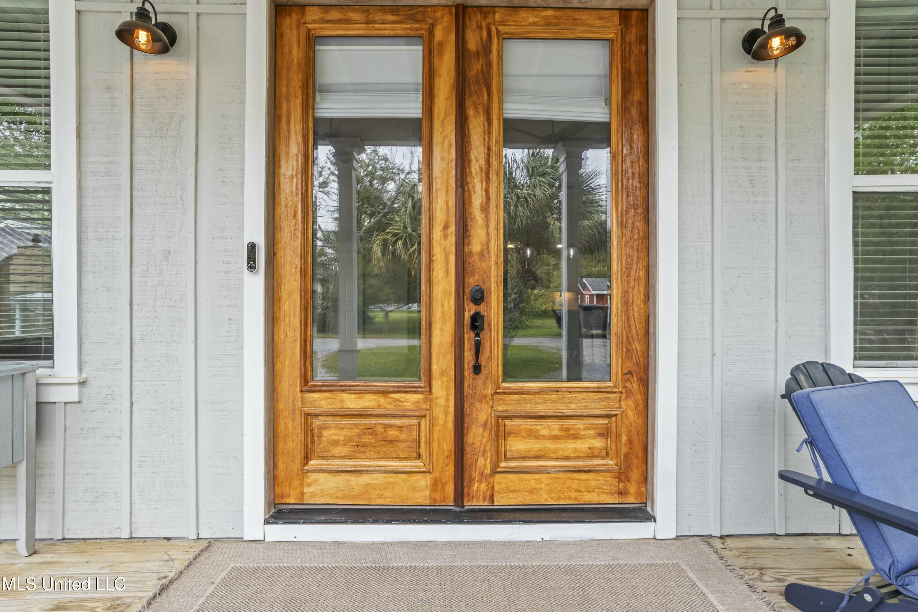 402 State Street, Bay Saint Louis, Mississippi image 6