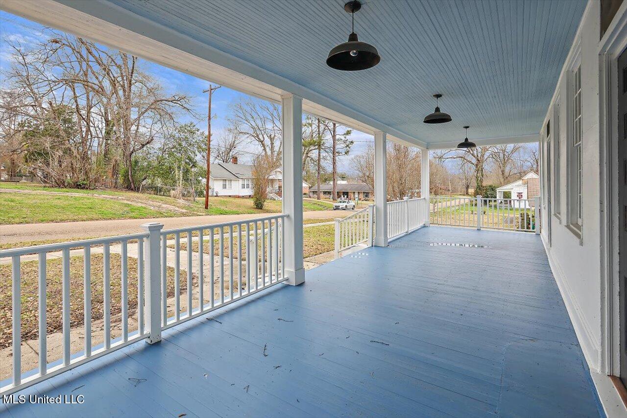 603 College Street, Port Gibson, Mississippi image 5