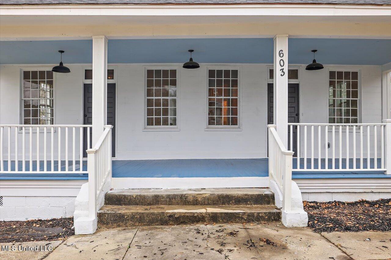 603 College Street, Port Gibson, Mississippi image 7