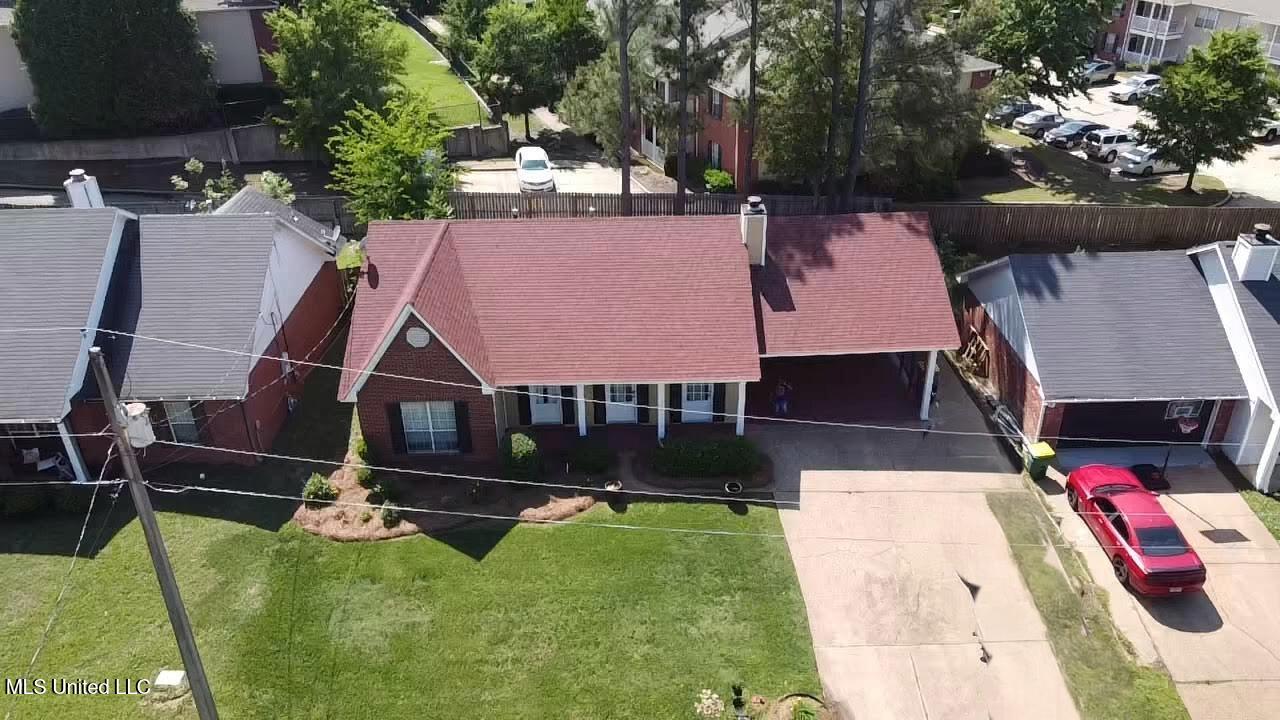 713 Hawthorn Green Drive, Ridgeland, Mississippi image 2