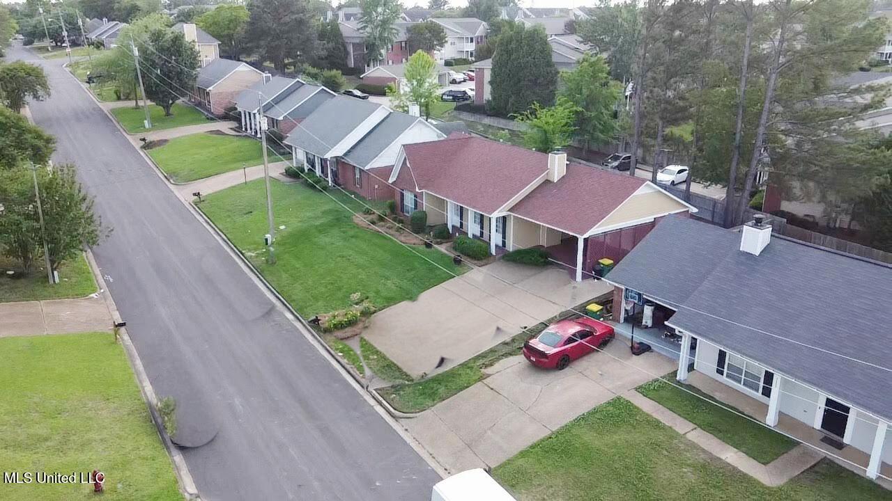 713 Hawthorn Green Drive, Ridgeland, Mississippi image 5