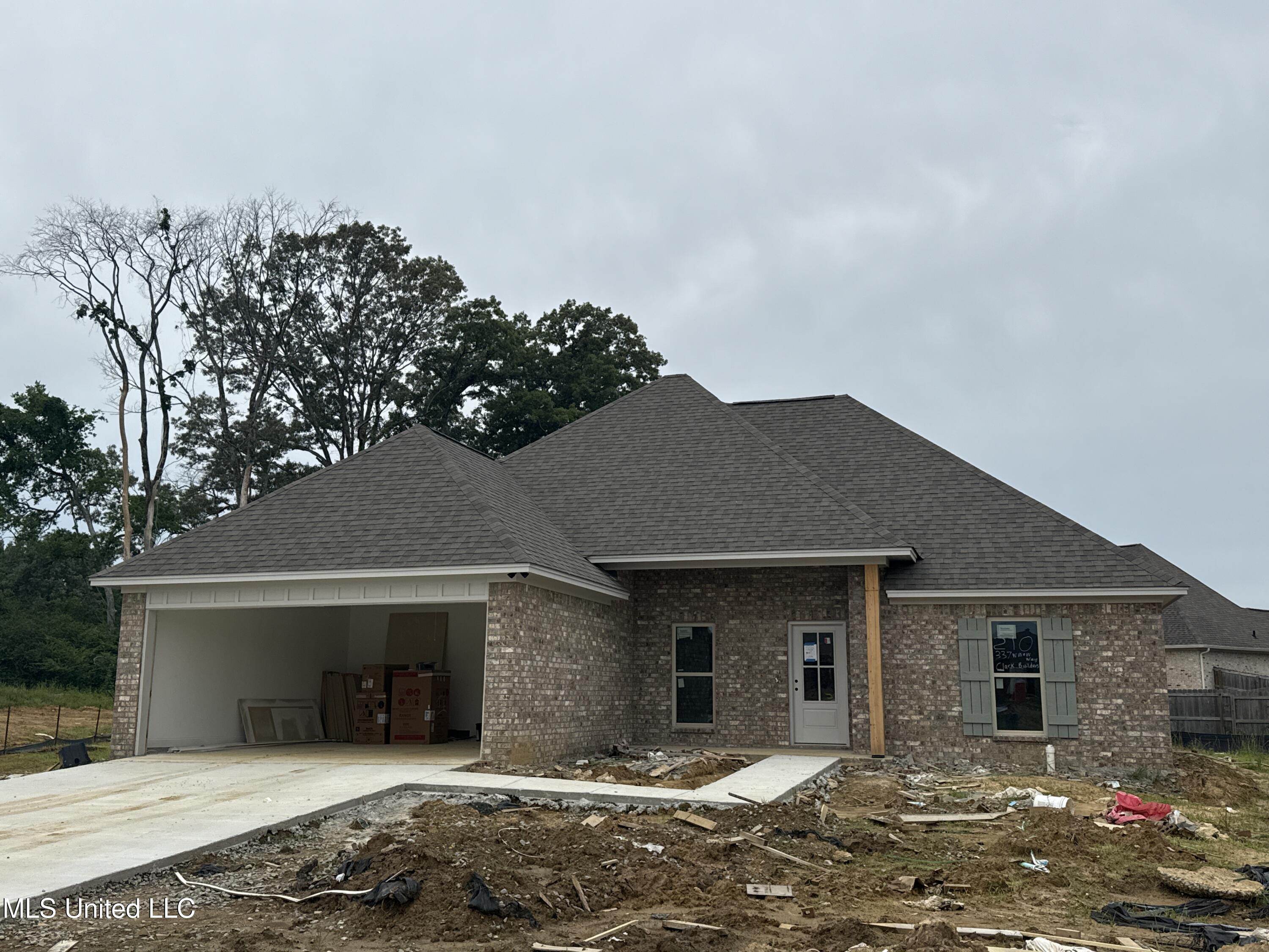 337 Willow Way, Canton, Mississippi image 1