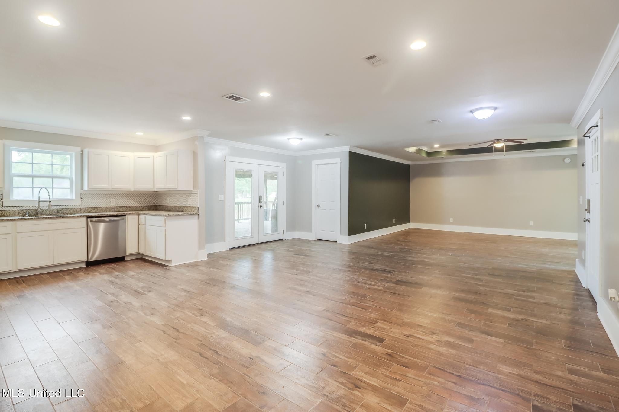 2100 Jessica Drive, Pass Christian, Mississippi image 17