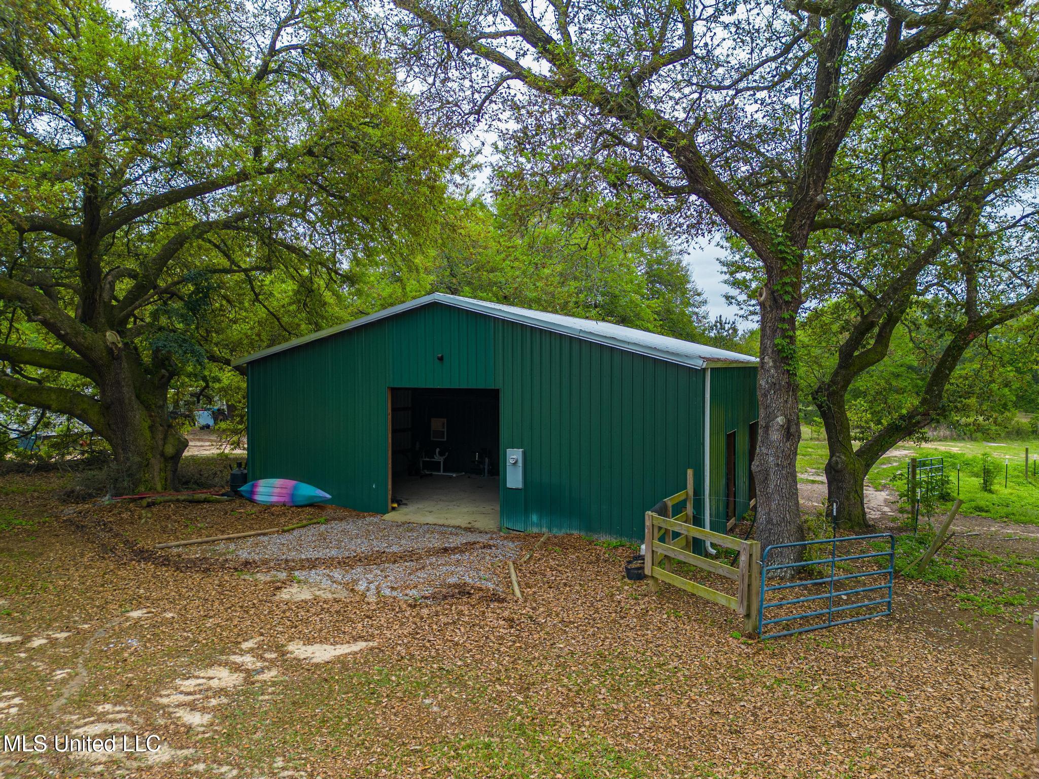 2100 Jessica Drive, Pass Christian, Mississippi image 8
