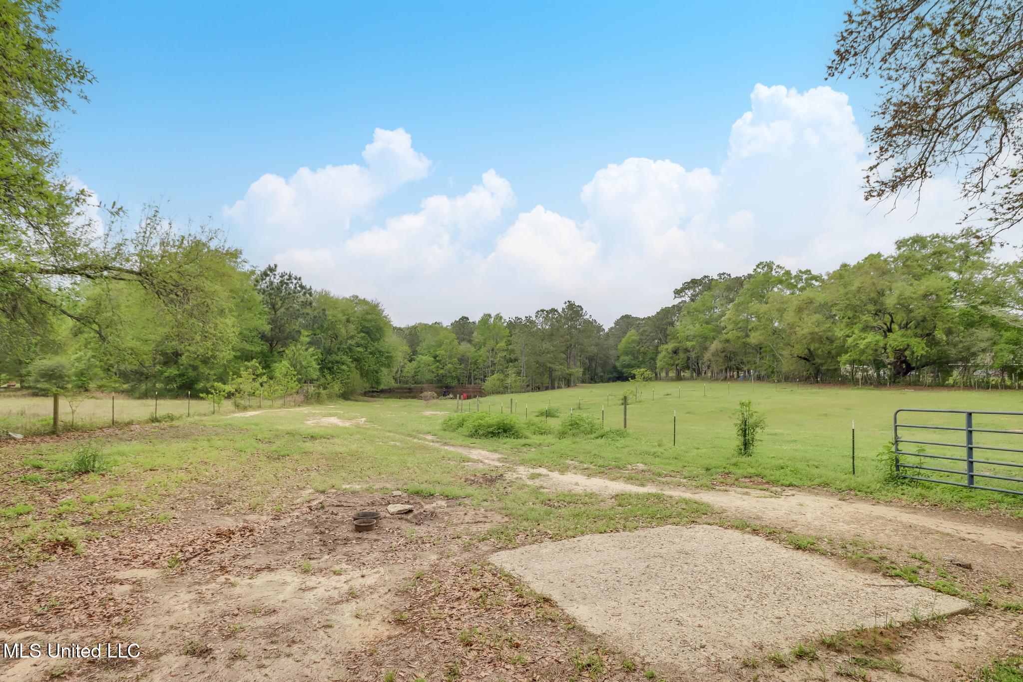 2100 Jessica Drive, Pass Christian, Mississippi image 12