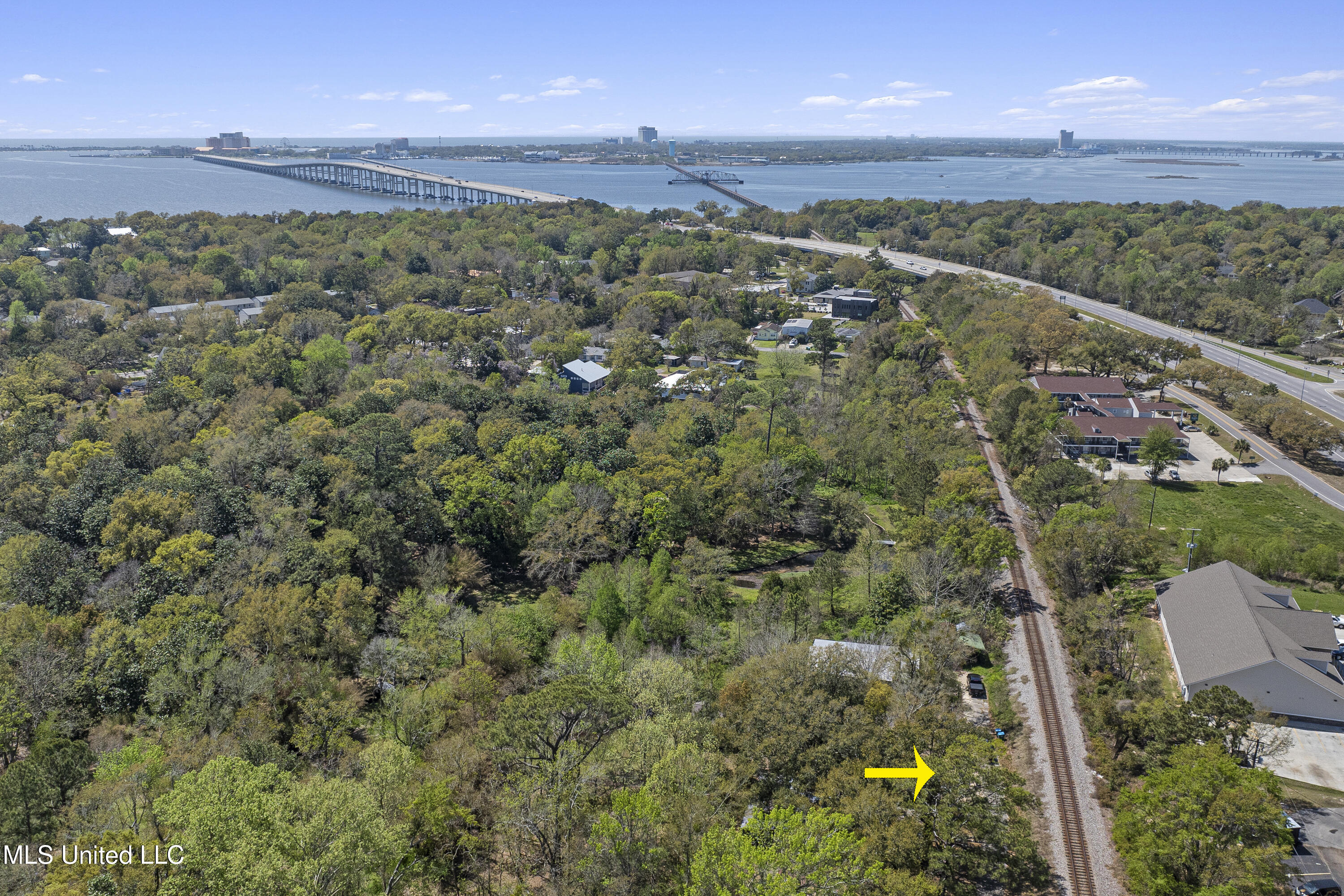 718 Signal Street, Ocean Springs, Mississippi image 5