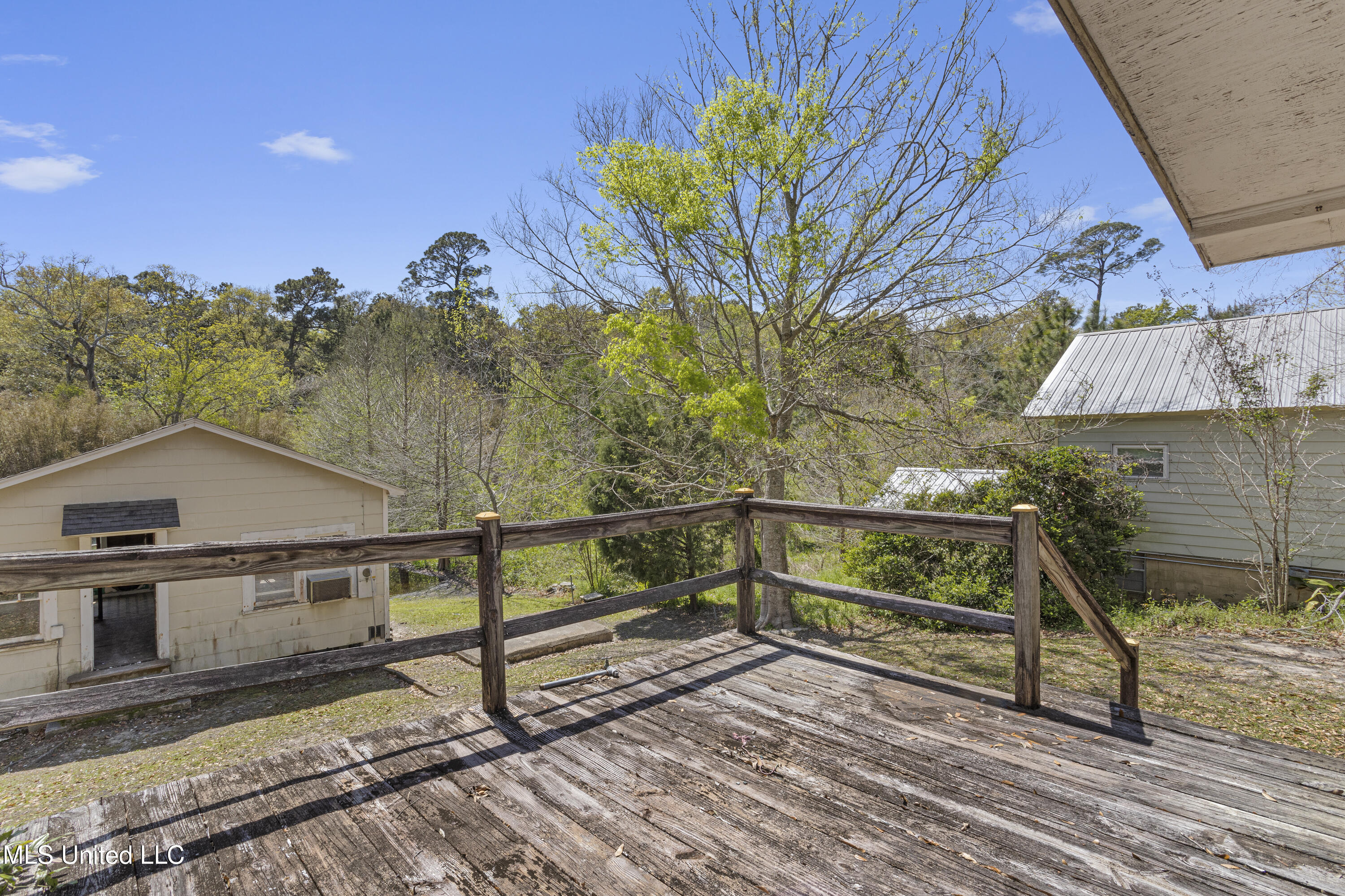 718 Signal Street, Ocean Springs, Mississippi image 28