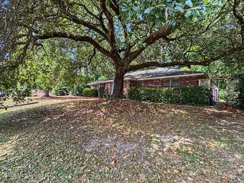 Homes For Sale - 155 Homochitto Street<br/> Natchez, MS 39120