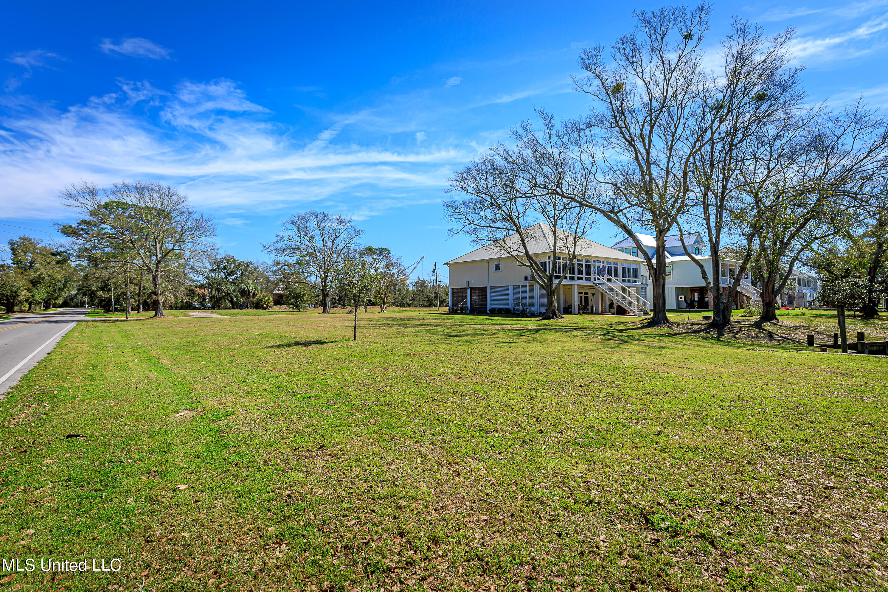 715 St Mary Street, Pascagoula, Mississippi image 8