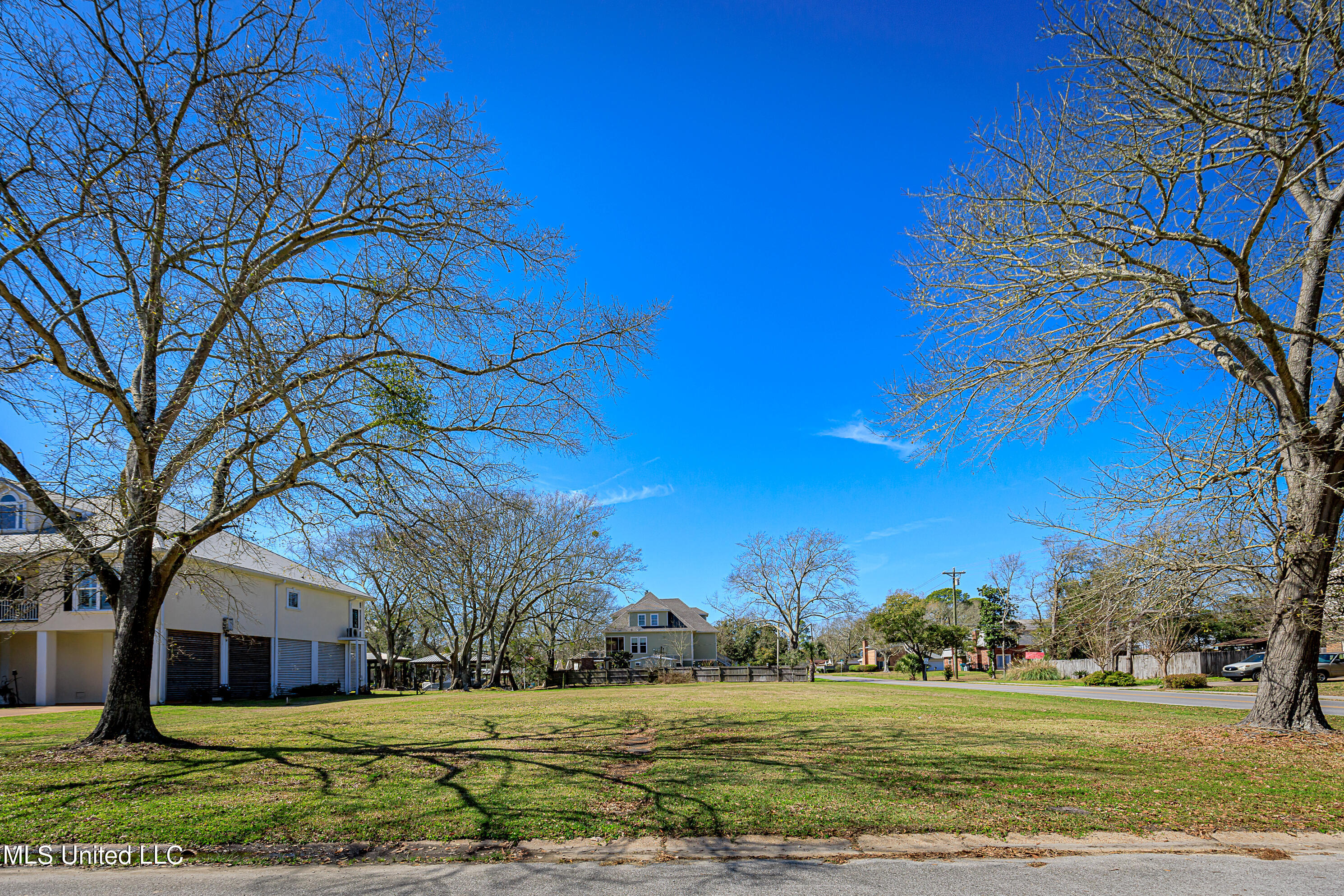 715 St Mary Street, Pascagoula, Mississippi image 3