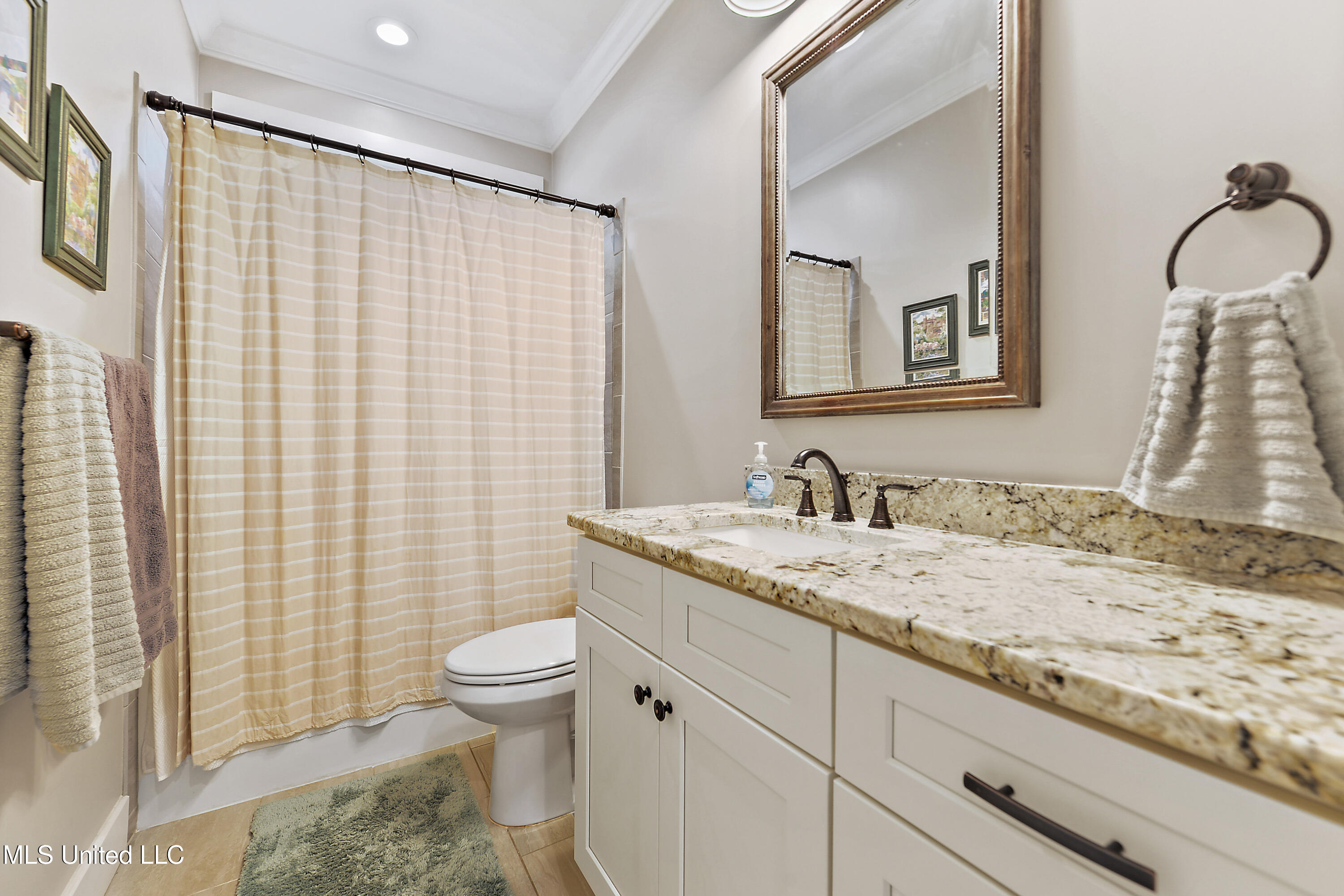802 Old Spanish Trail, Bay Saint Louis, Mississippi image 20