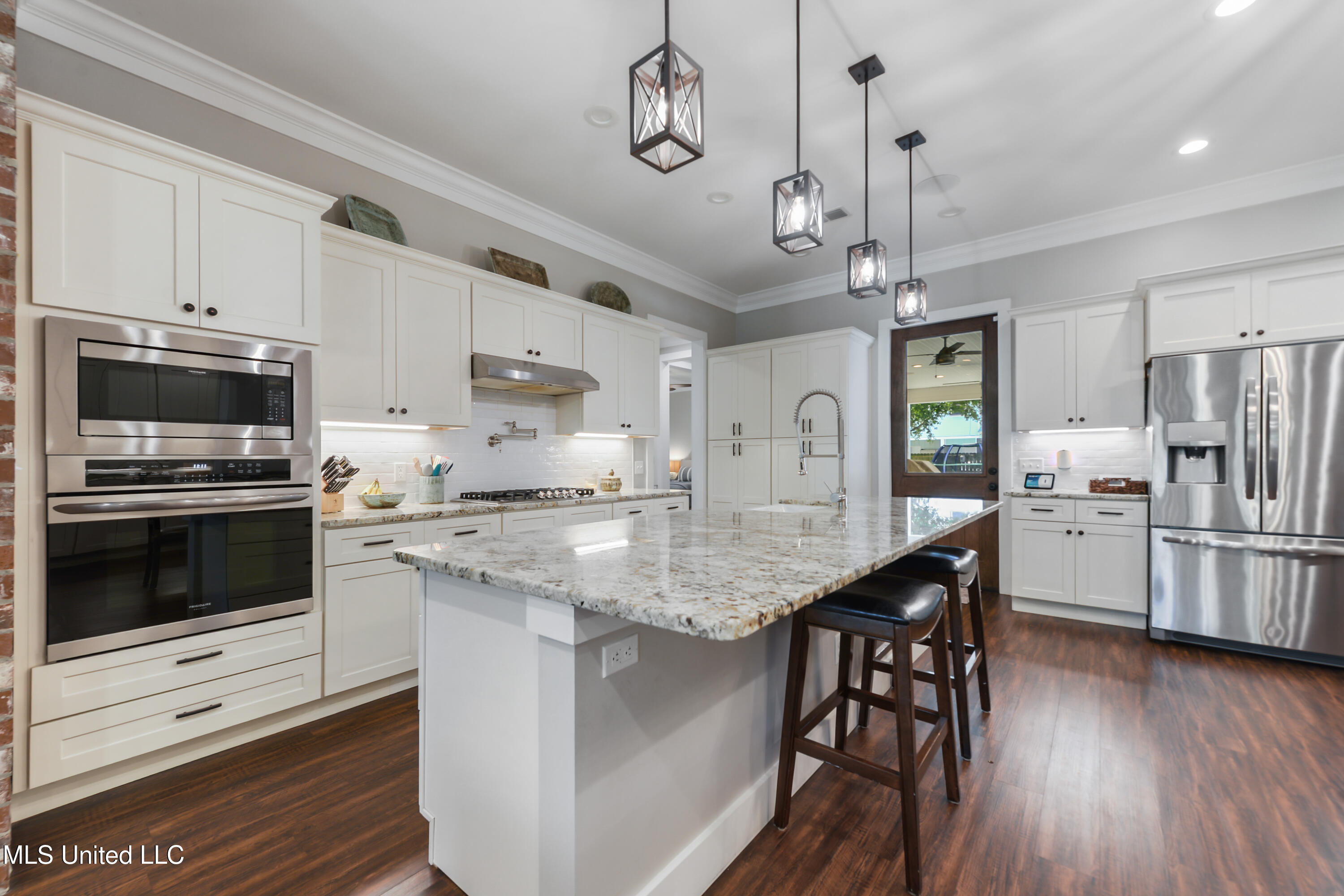 802 Old Spanish Trail, Bay Saint Louis, Mississippi image 10