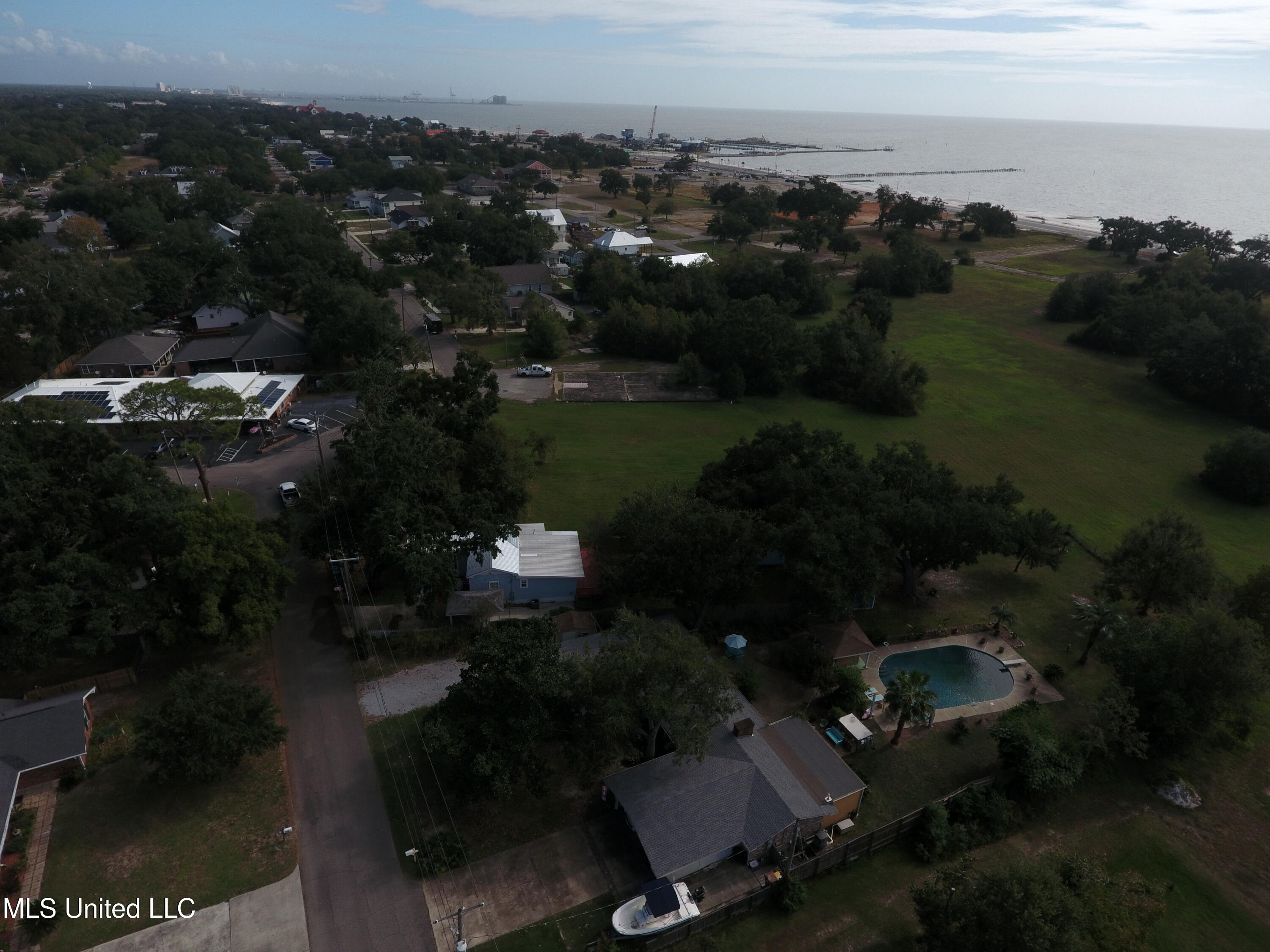 225 Magnolia Street, Long Beach, Mississippi image 36