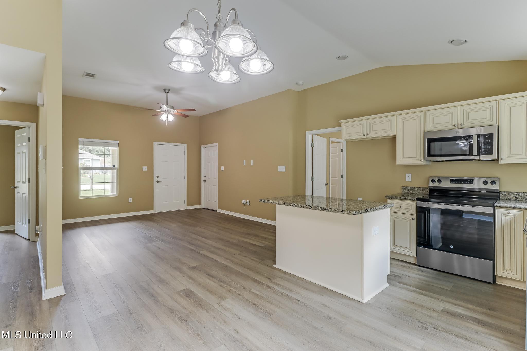 13051 Turtle Creek Parkway, Gulfport, Mississippi image 6