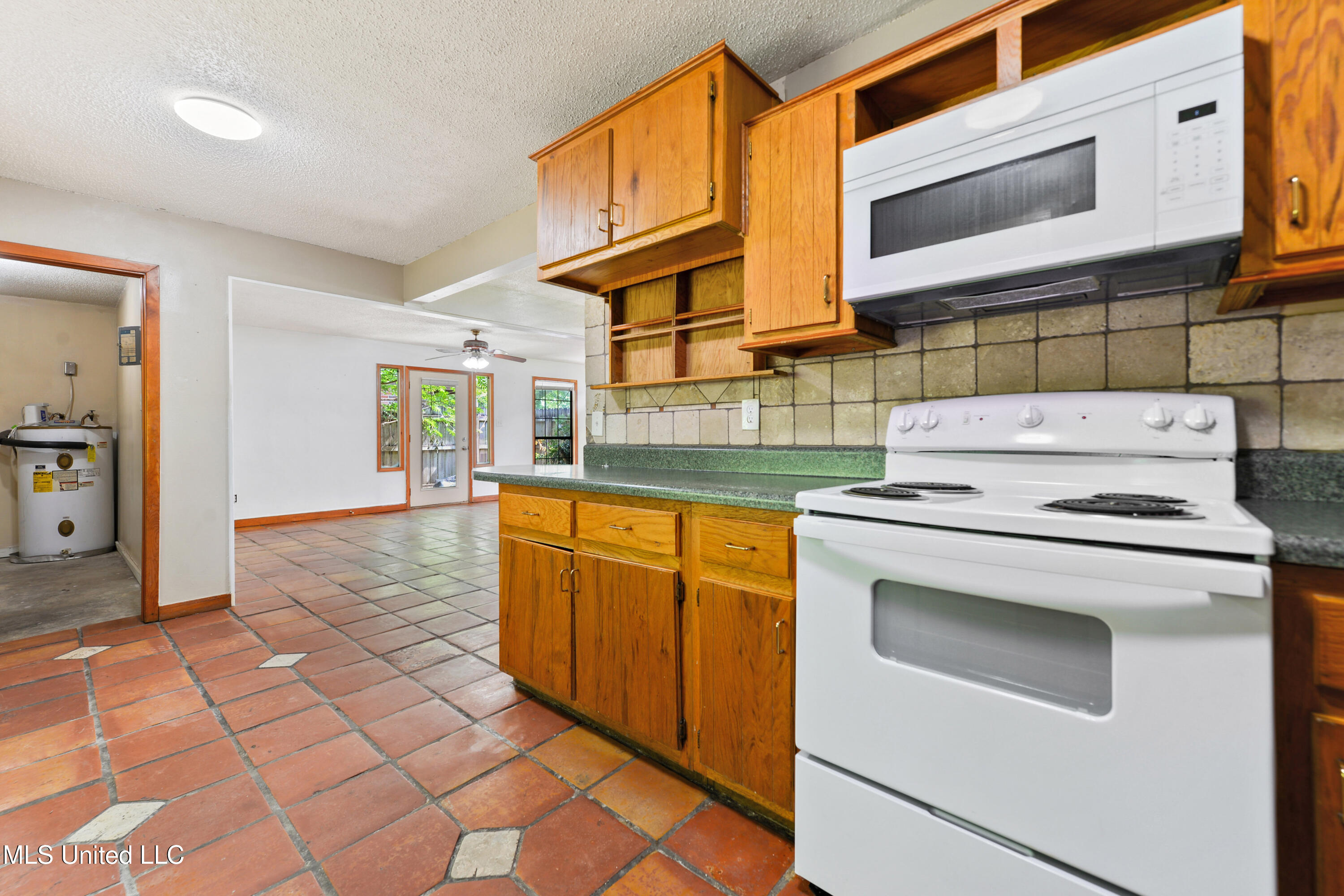 20 Yorkshire Parkway, Gulfport, Mississippi image 6