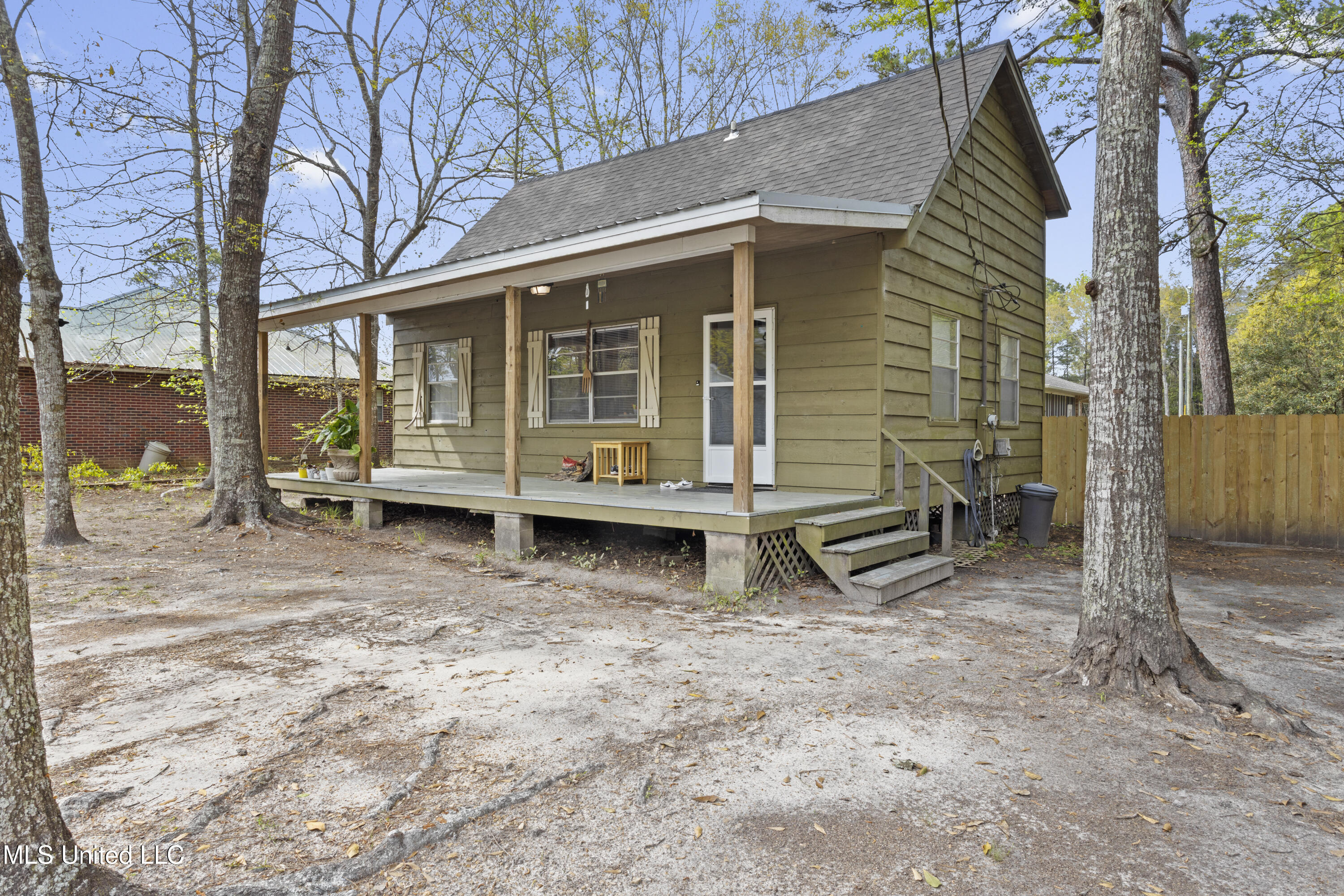 3124 Sea Bass Road, Gautier, Mississippi image 2