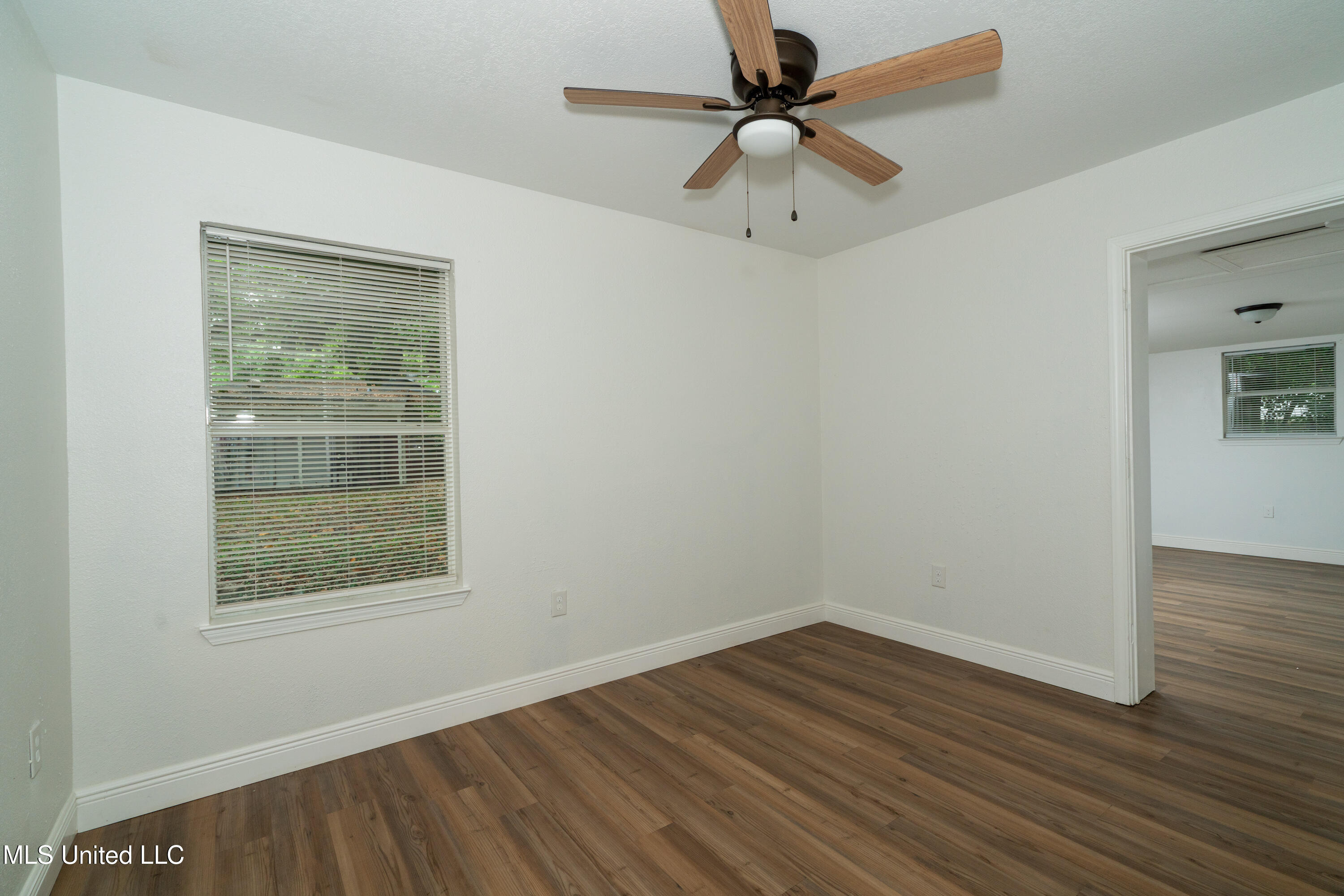277 Dewey Circle, Biloxi, Mississippi image 9