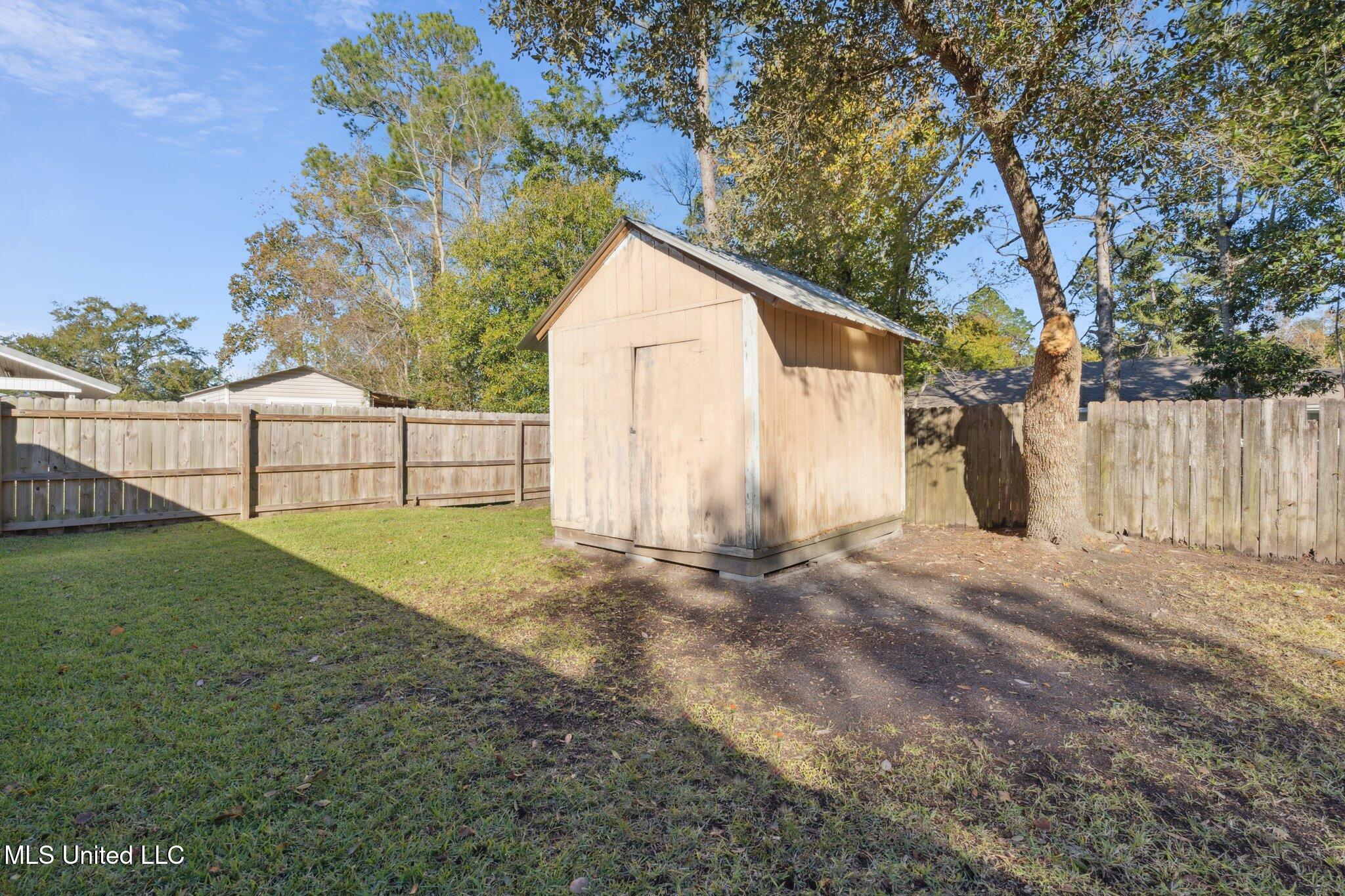 902 Rue De Lasalle Street, Waveland, Mississippi image 17