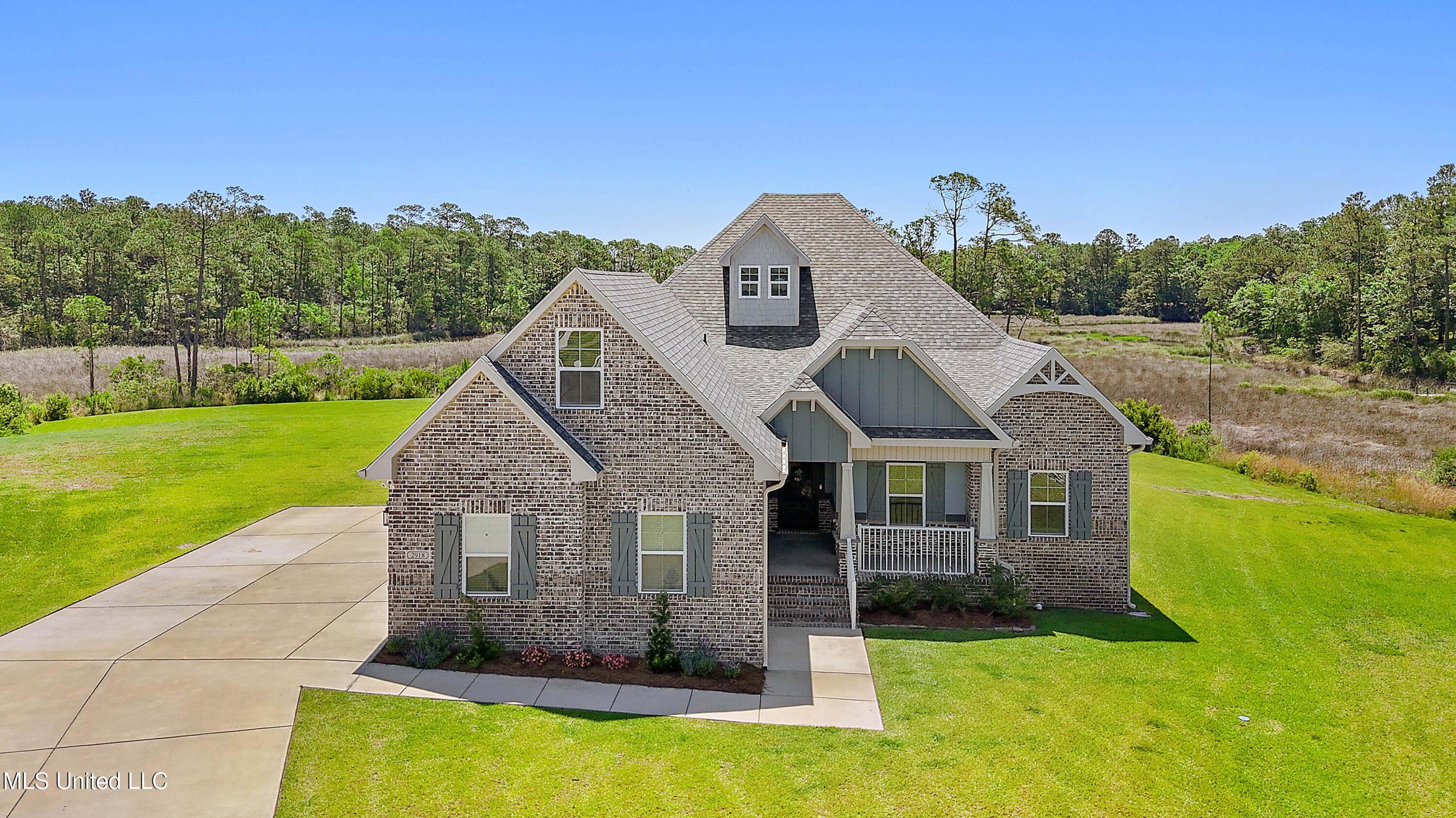 2918 Juliette Drive, Ocean Springs, Mississippi image 2