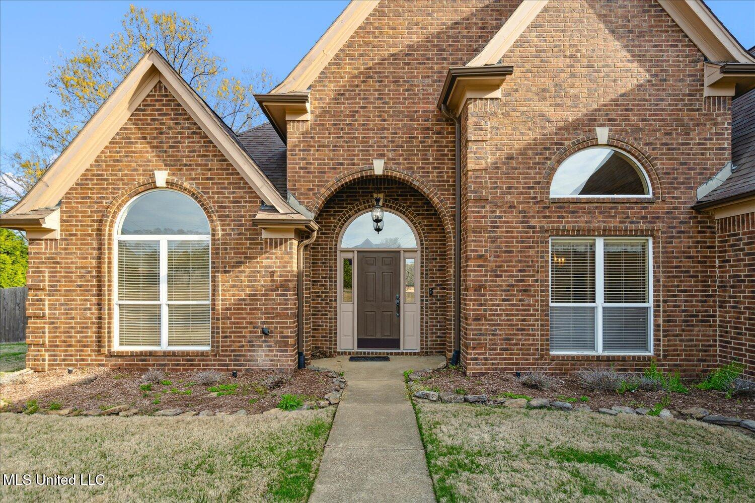 2026 Mallard Cove, Southaven, Mississippi image 2