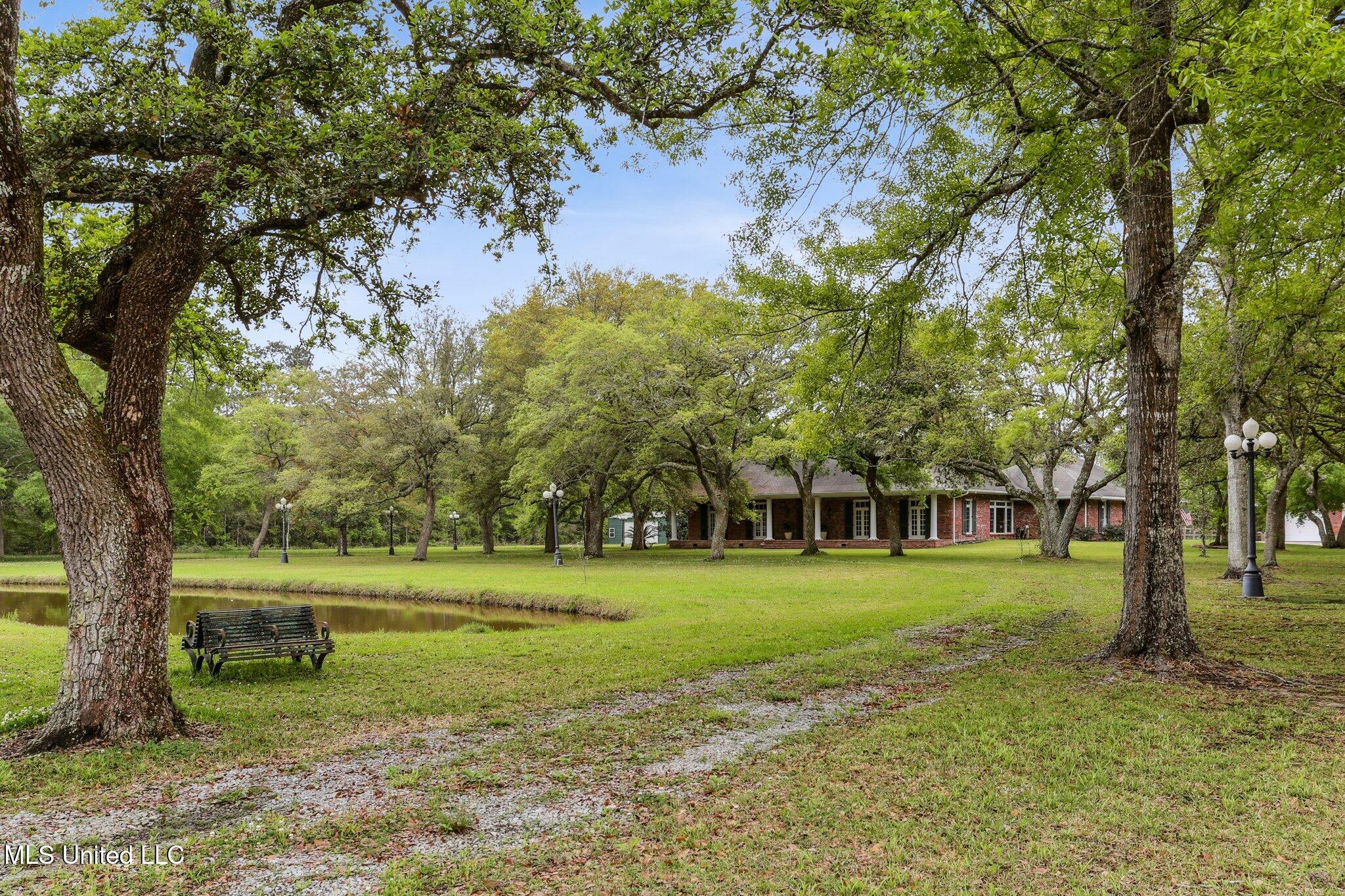 421 Starling Drive, Slidell, Louisiana image 4