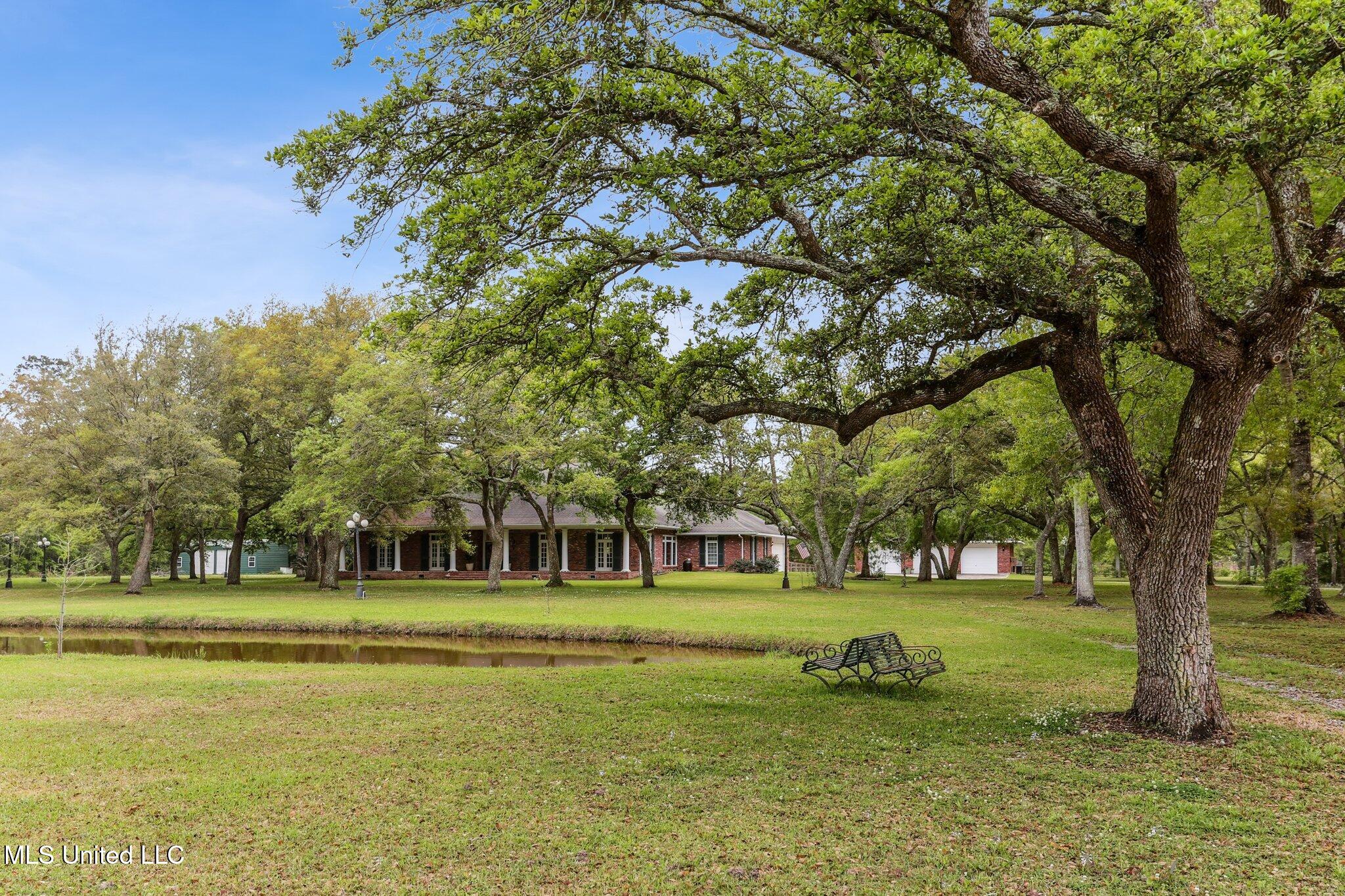421 Starling Drive, Slidell, Louisiana image 2