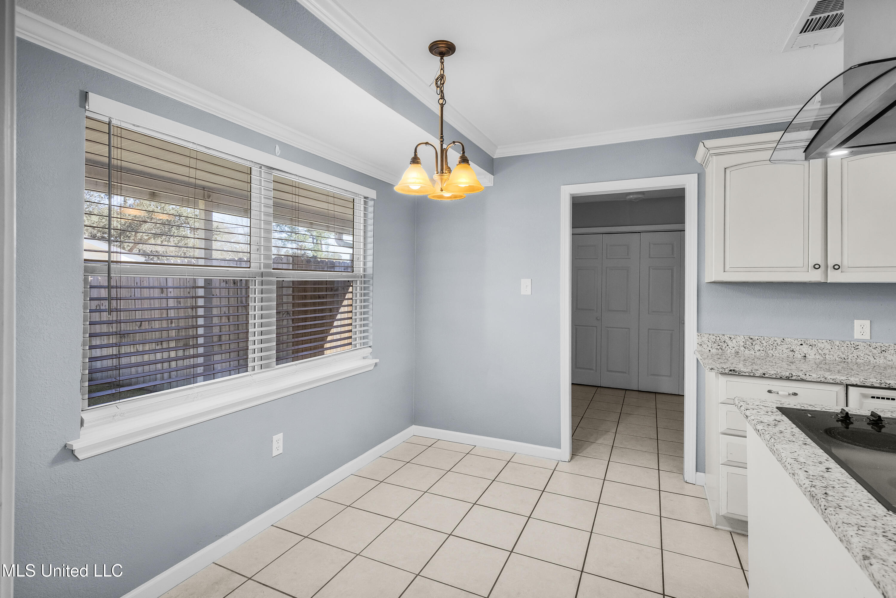 400 Woodland Park Drive, Biloxi, Mississippi image 6