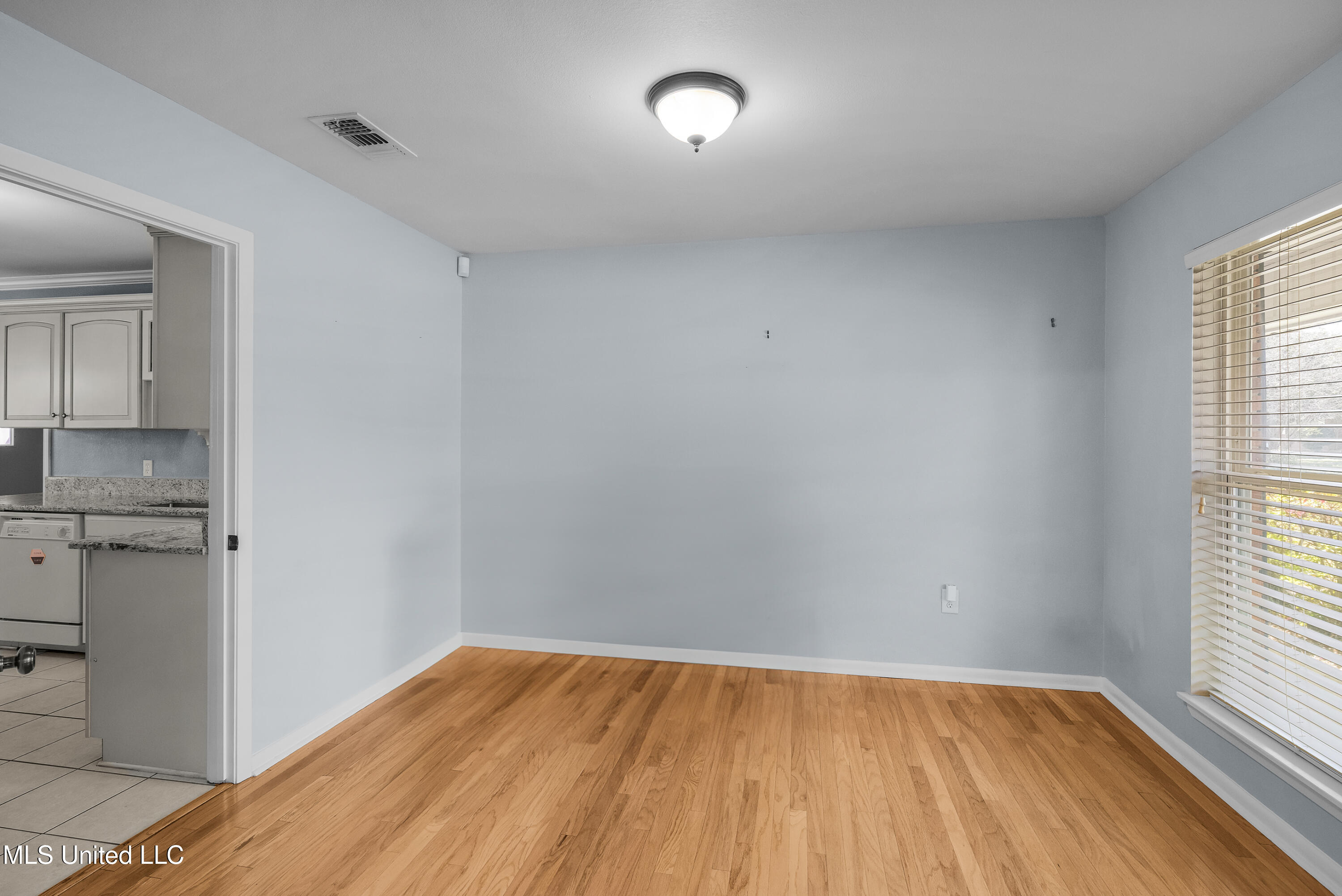 400 Woodland Park Drive, Biloxi, Mississippi image 3