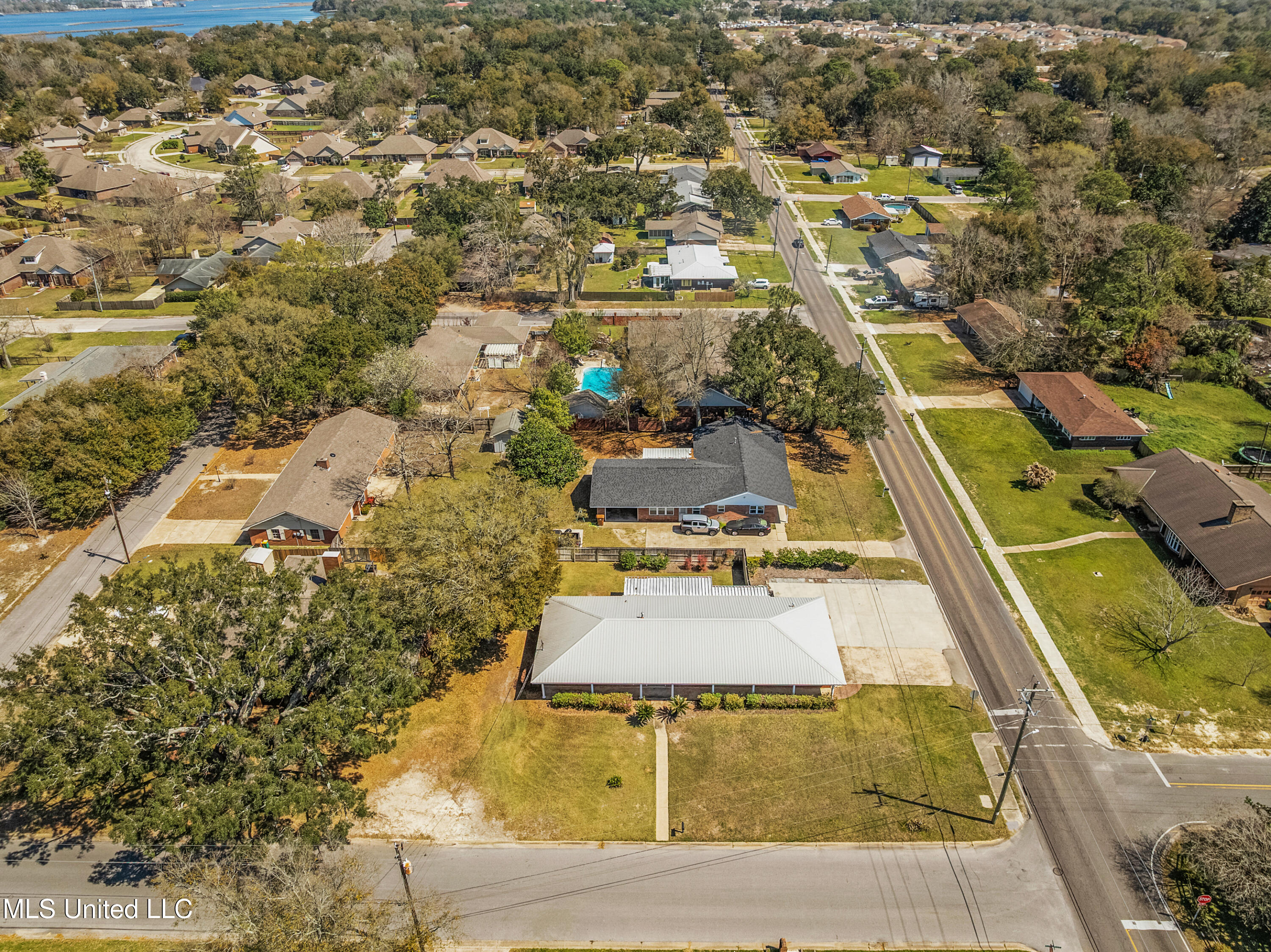 400 Woodland Park Drive, Biloxi, Mississippi image 20