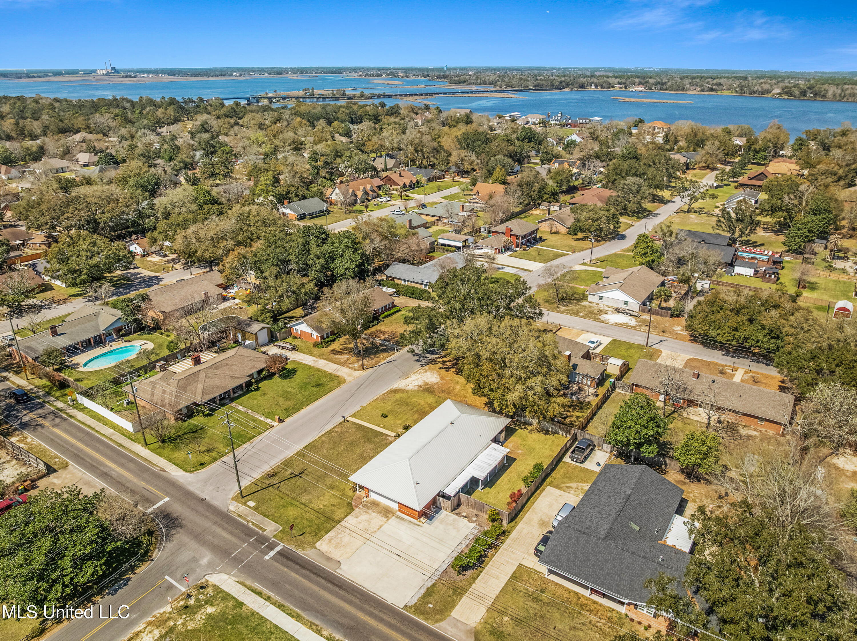 400 Woodland Park Drive, Biloxi, Mississippi image 22