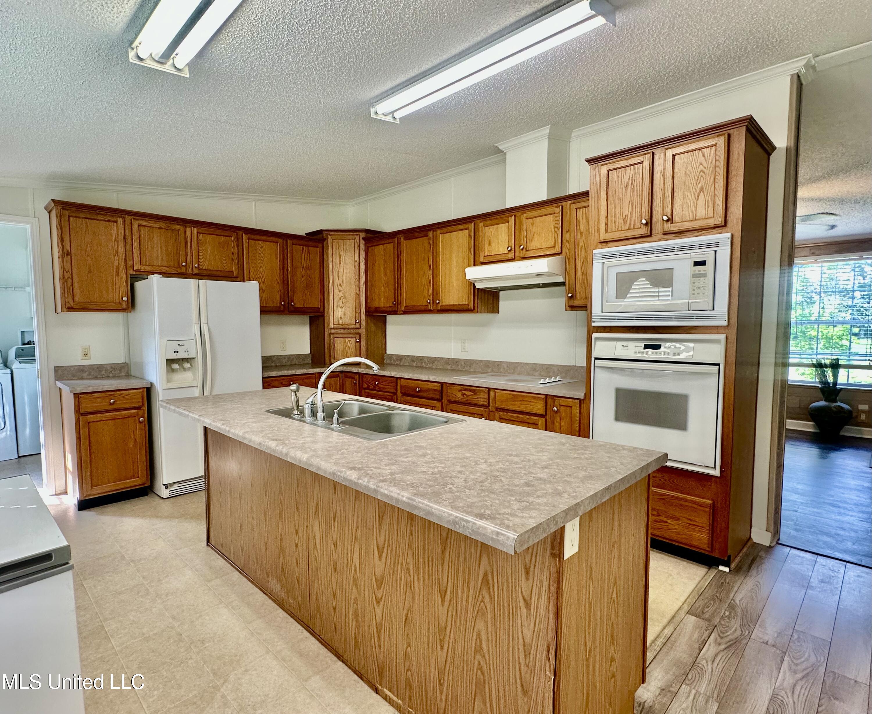 2455 Kay Broadwater Road, Utica, Mississippi image 7